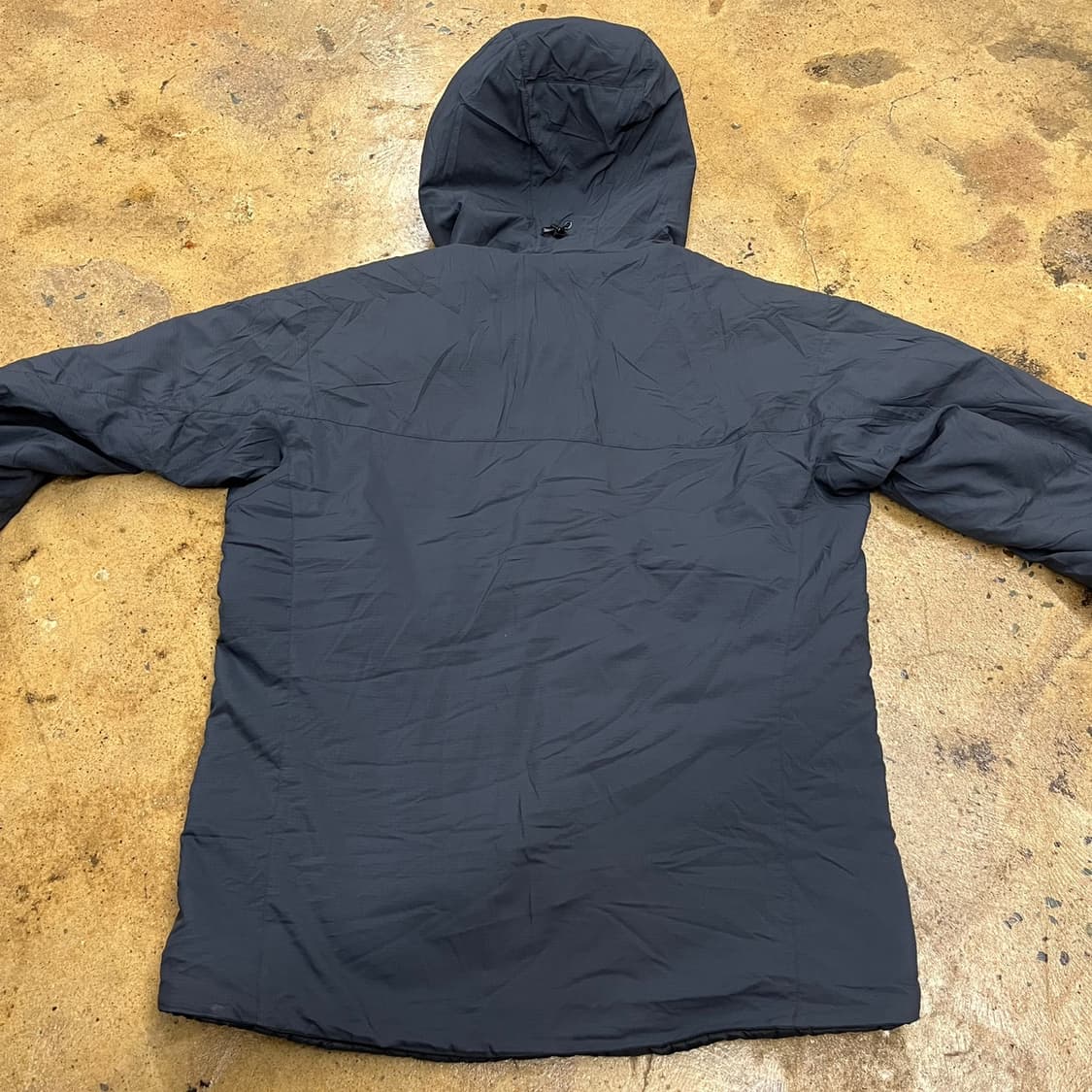 [정품/M] 아크테릭스 아톰 후디 자켓 b8 상품이미지4