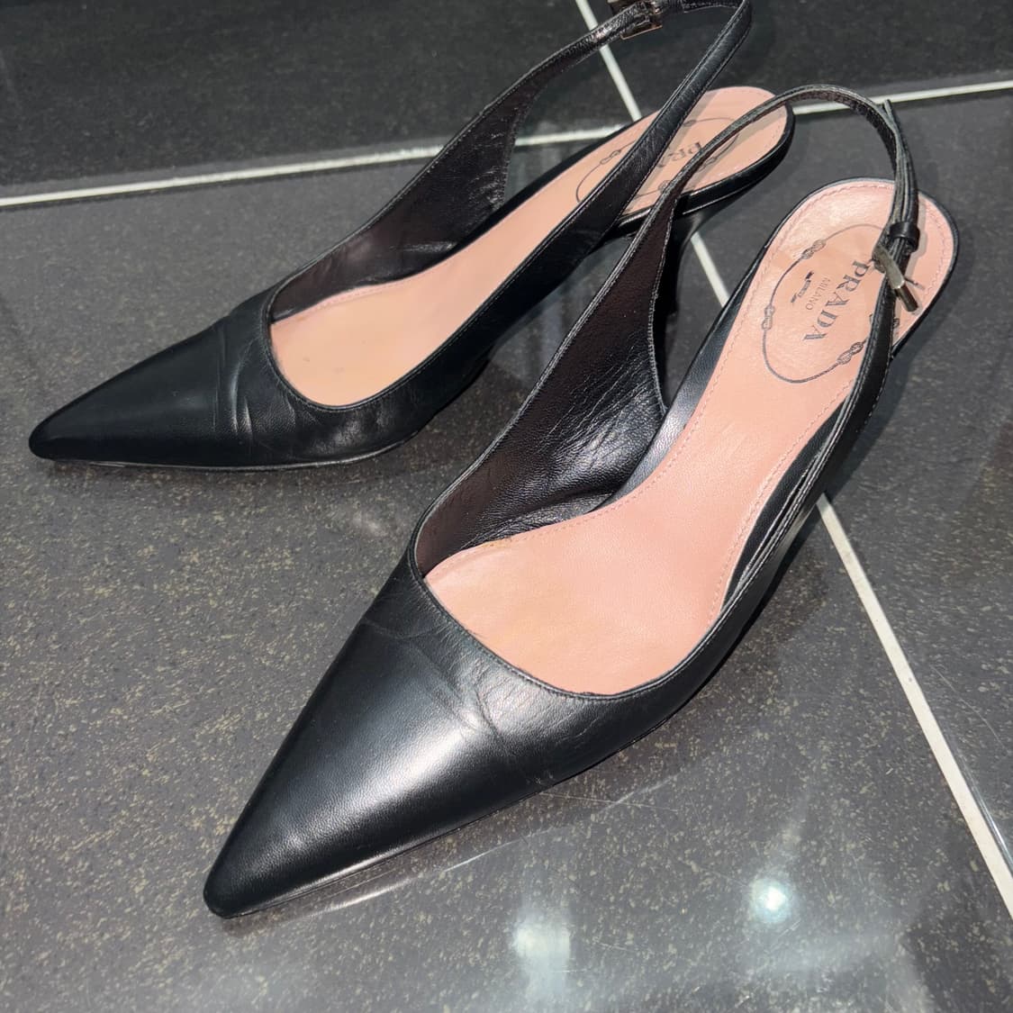프라다 스틸레토 펌프스힐 36 상품이미지2