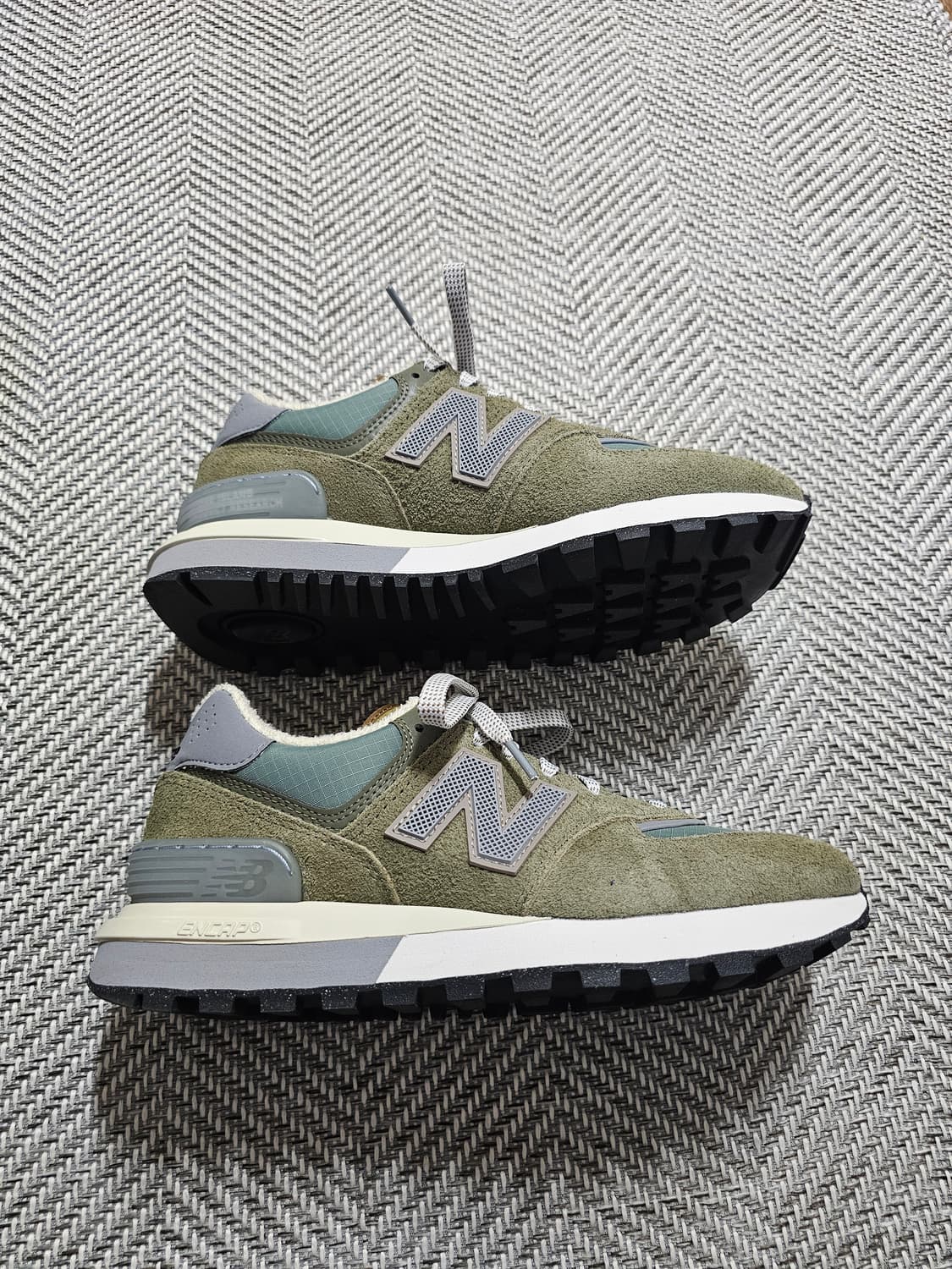 뉴발란스 x 스톤 아일랜드 574 레거시 그린 상품이미지3