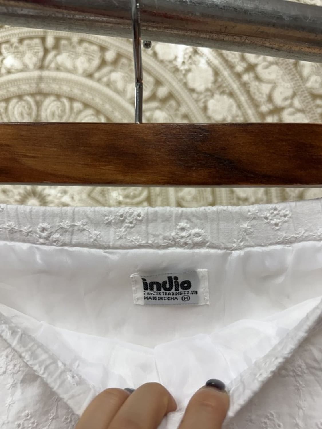 제페니즈 빈티지 여성 플라워펀칭 밴딩 미디스커트 상품이미지5