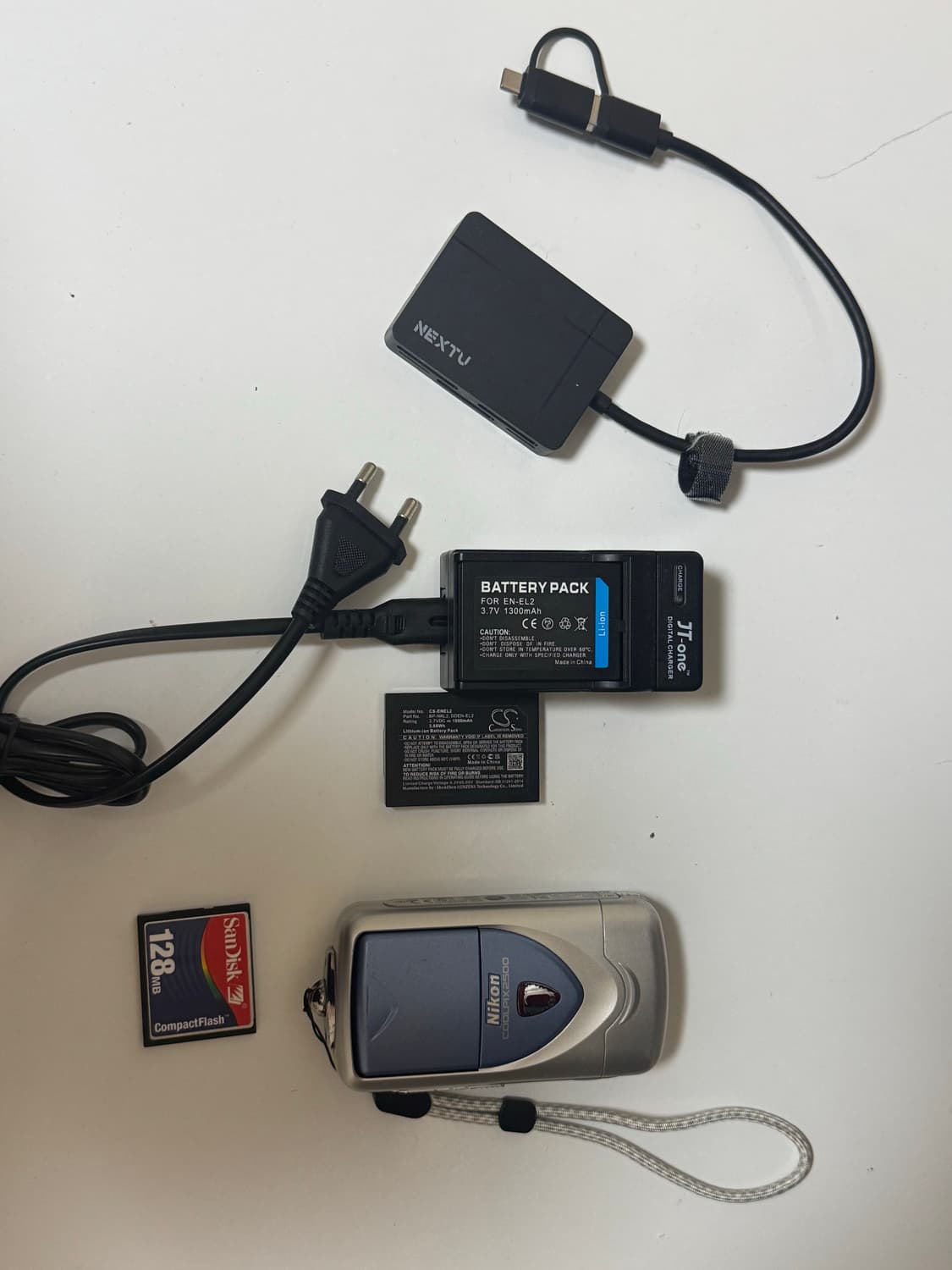 니콘 쿨픽스 2500 상품이미지2