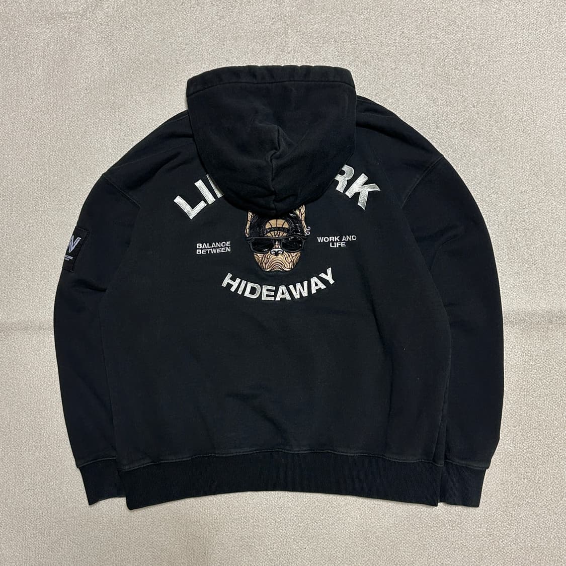 라이프워크 공용 볼캡힙독 후드 티셔츠 상품이미지3