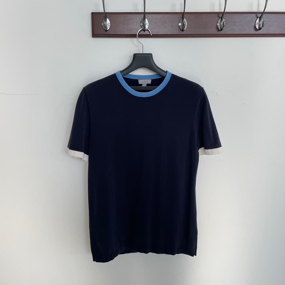 코스 공용S-M 네이비 링거 반팔 티셔츠 상품이미지1