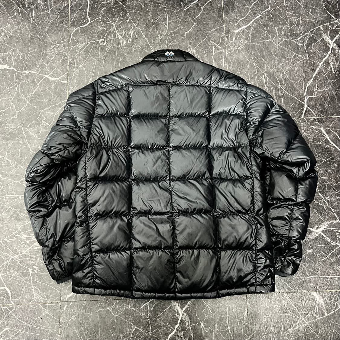 Montbell 몽벨 제팬 유광 800 슈페리얼 경량 패딩 자켓 상품이미지3