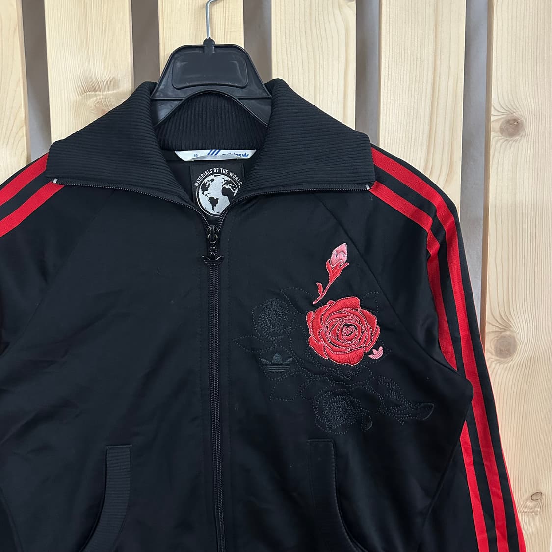 (S) 아디다스 스페인 블랙 로즈 장미 자수 트랙탑 져지 상품이미지4