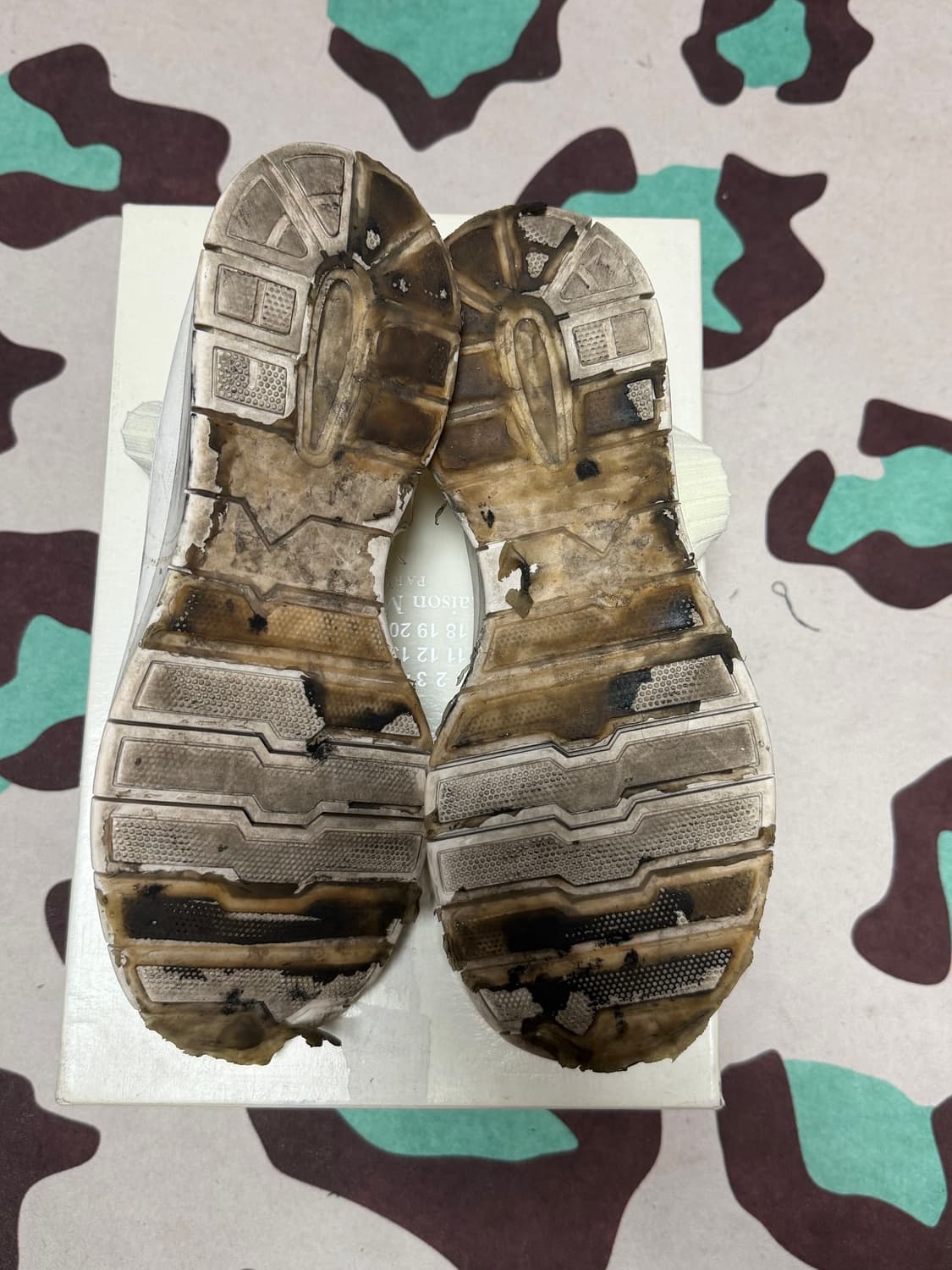 마르지엘라 삭스 러너 상품이미지4