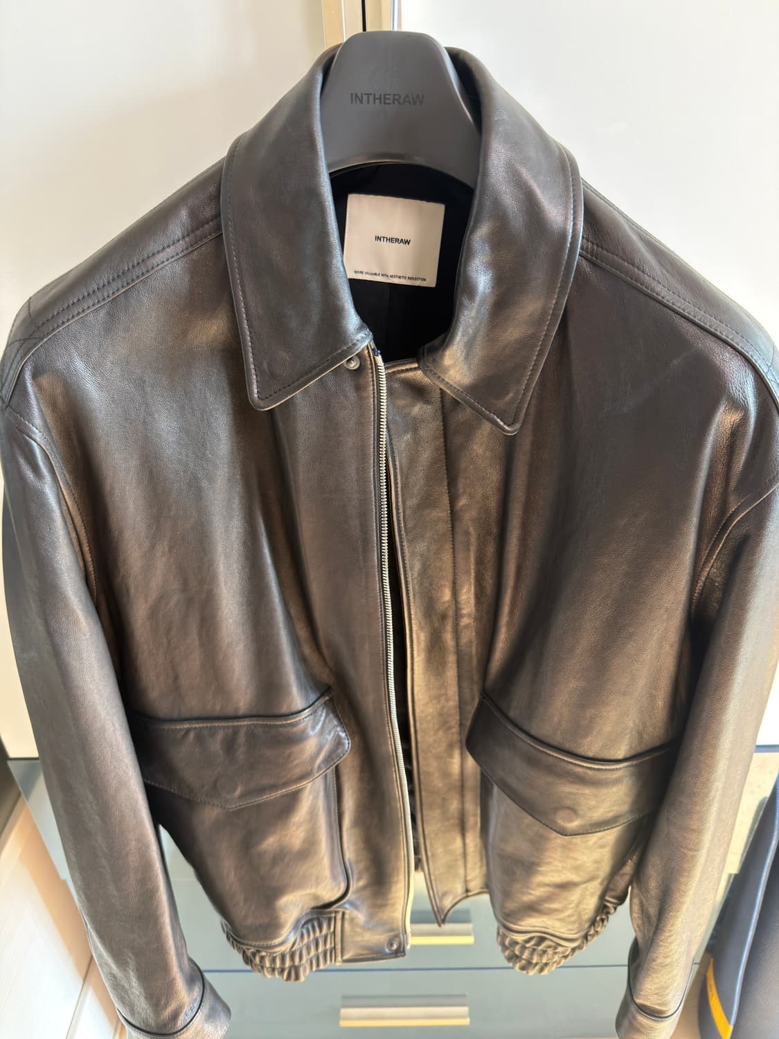 인더로우 LEATHER A2 JACKET BLACK 2 상품이미지2