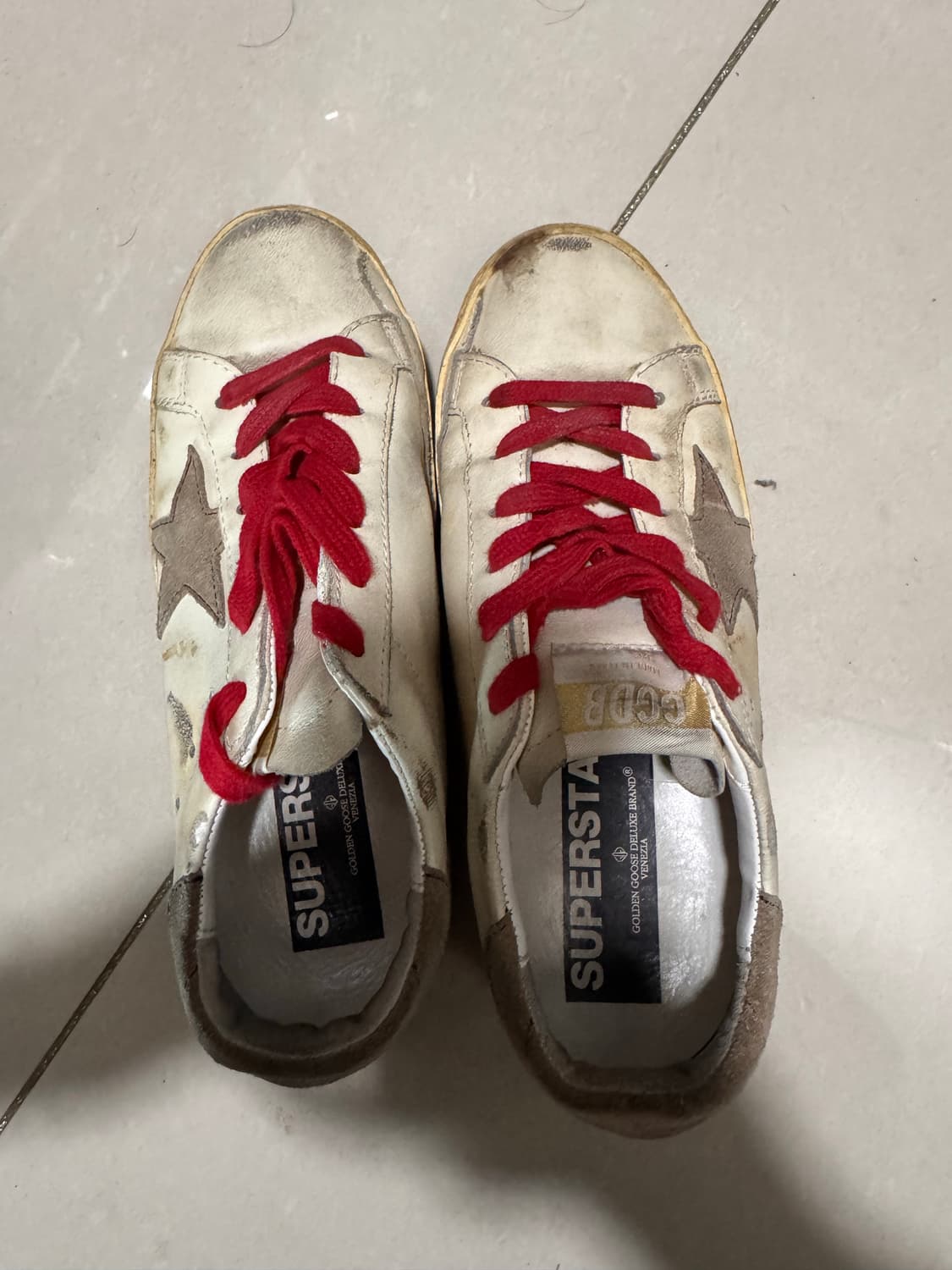 골든구스 슈퍼스타 화이트 레드끈 240 상품이미지2