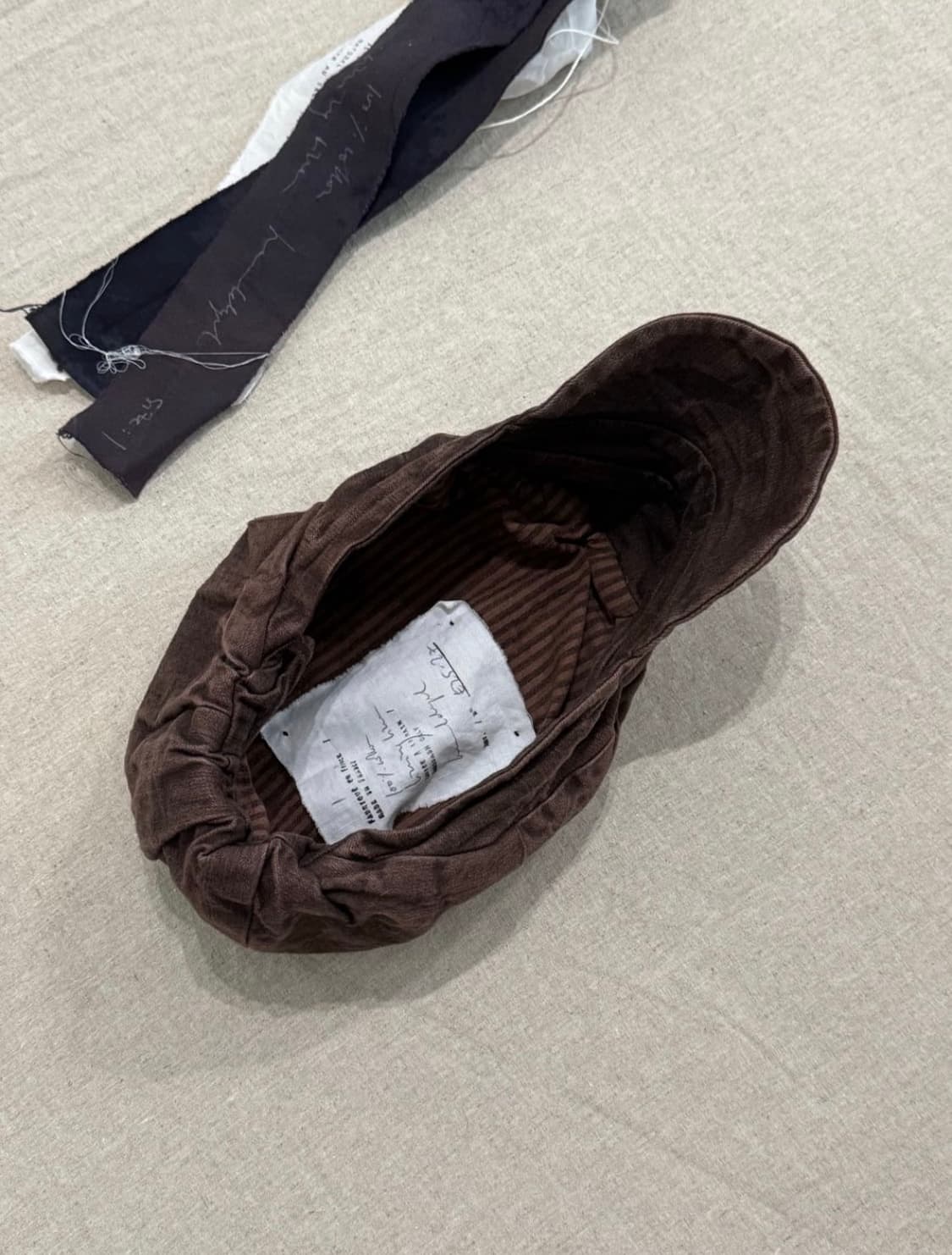 Atelier suppan 핸드 다이드 캡 상품이미지4