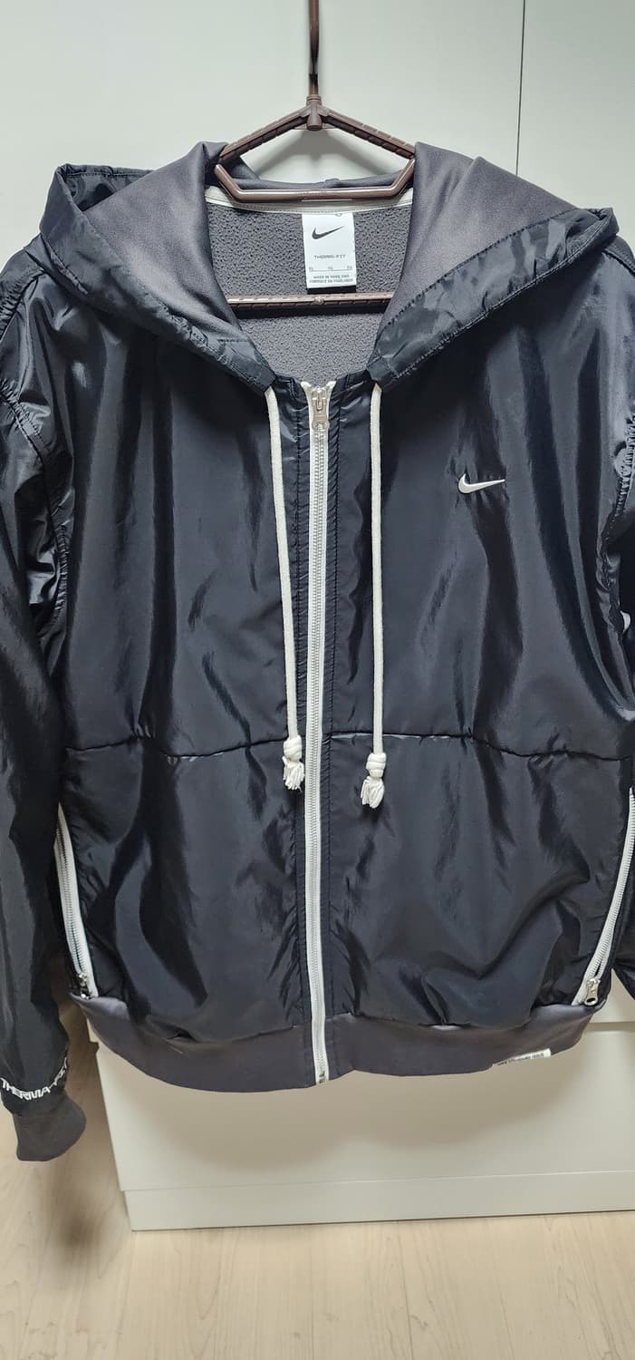 나이키 써마핏 스탠다드 이슈 윈터라이즈드 풀집업 후드 바람막 상품이미지1