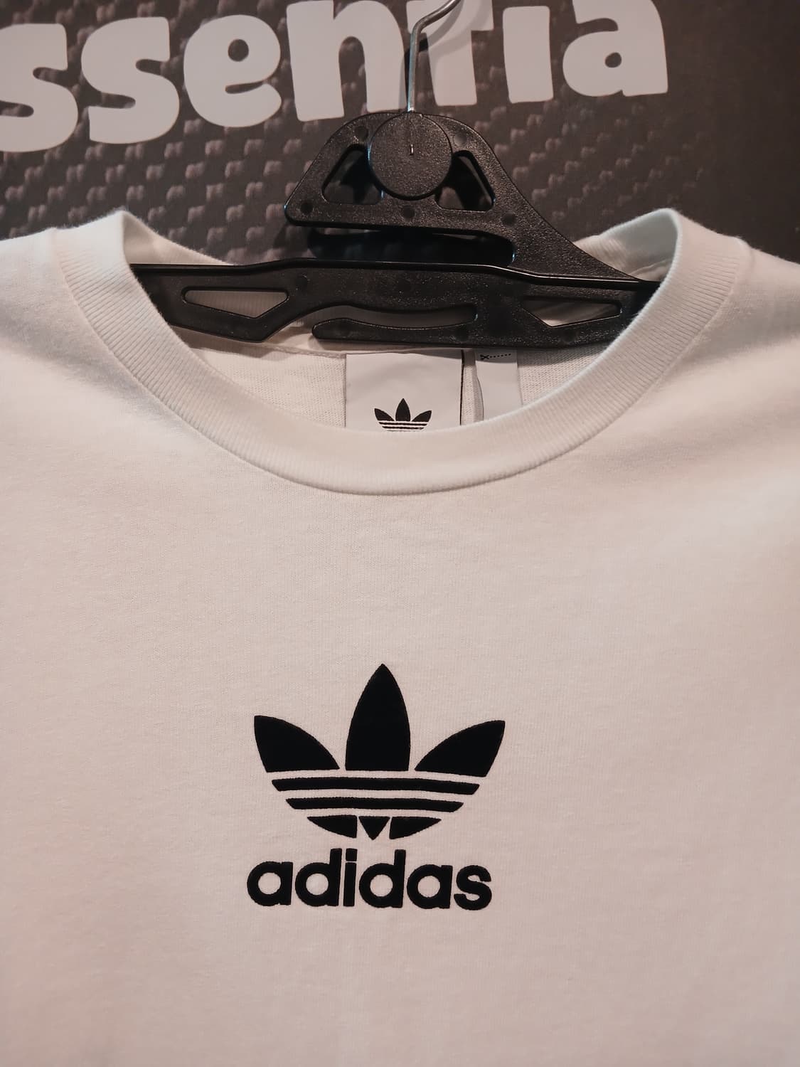 아디다스 프리미엄 반팔티 상품이미지2