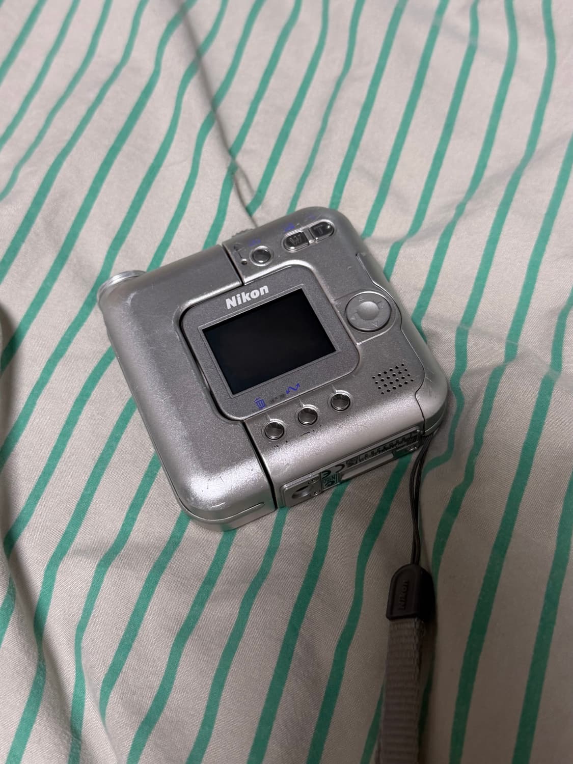 니콘sq 상품이미지3