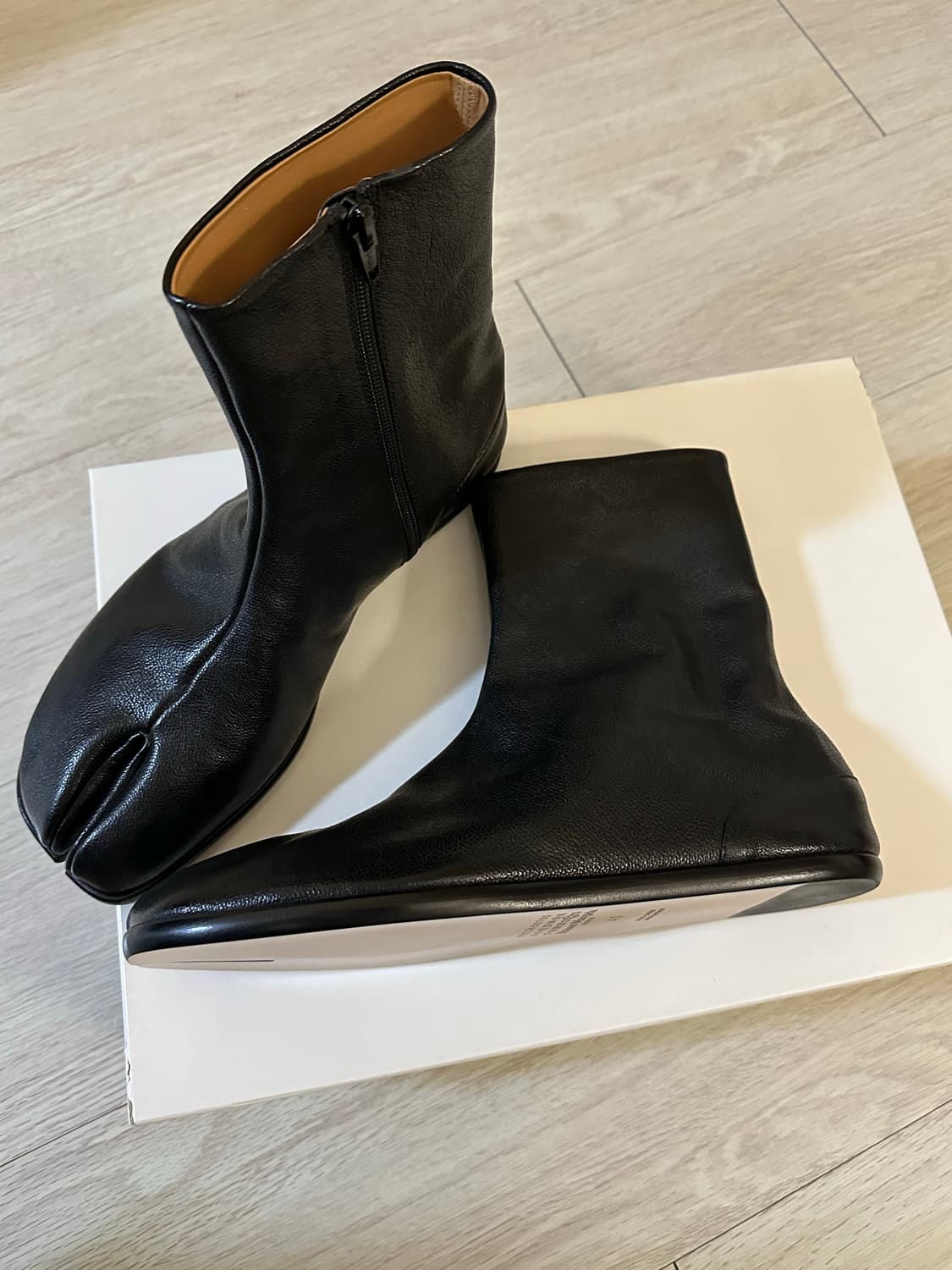 [41] 메종마르지엘라 타비 플랫 앵클 부츠 상품이미지2