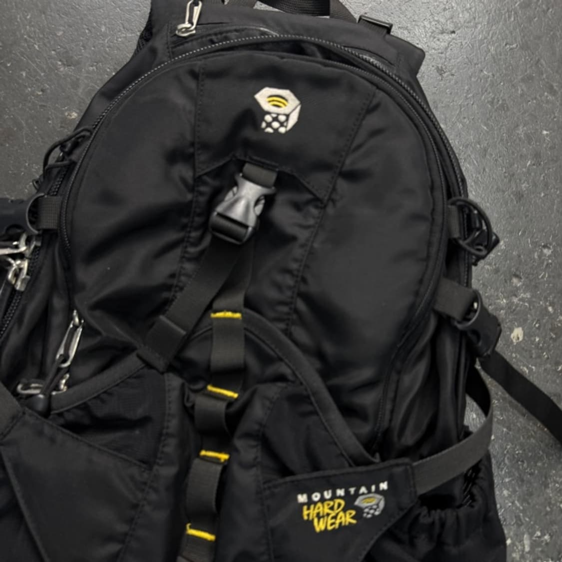 마운틴하드웨어 백팩 상품이미지2