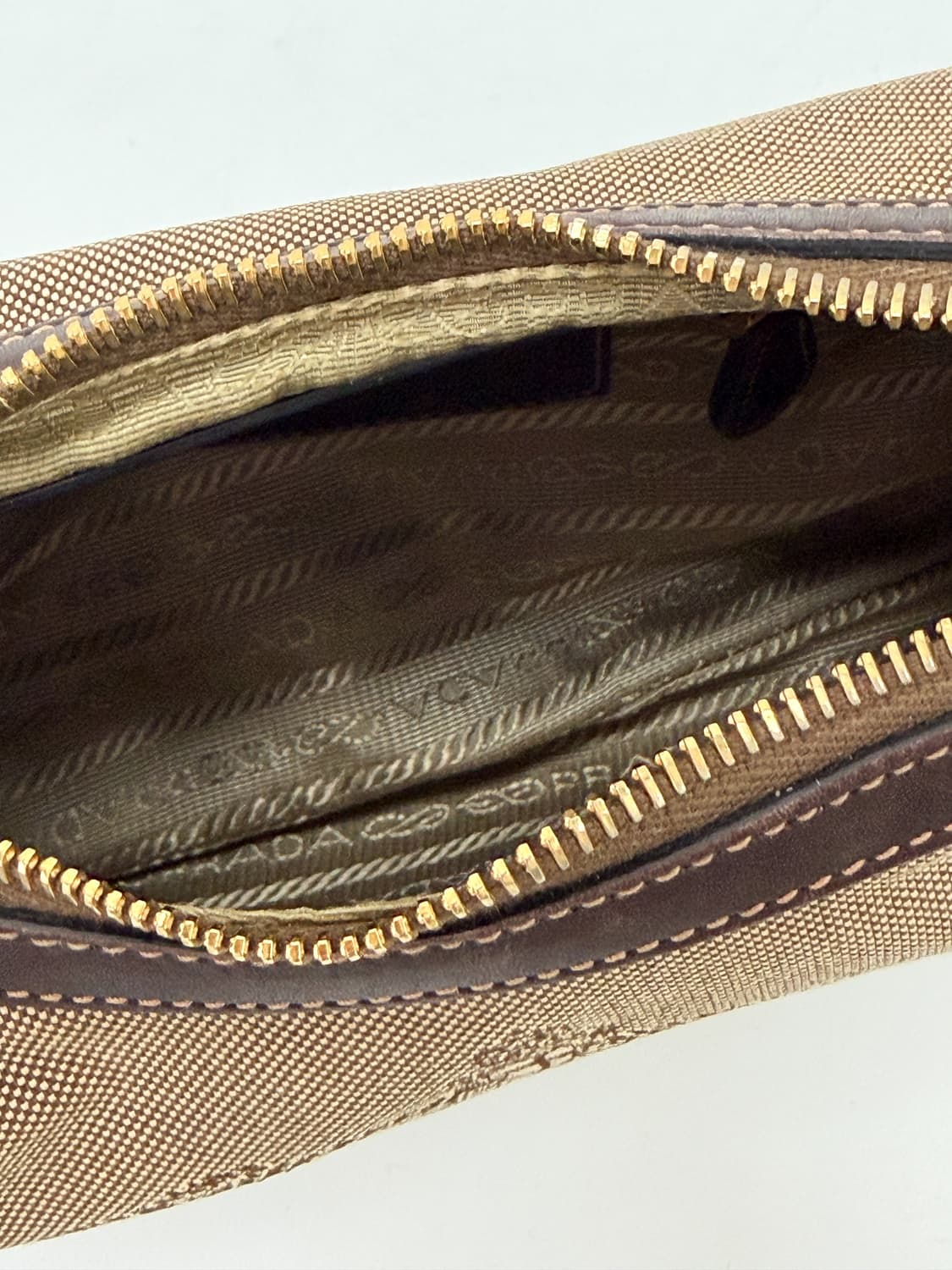 프라다 자카드 호보백 상품이미지7