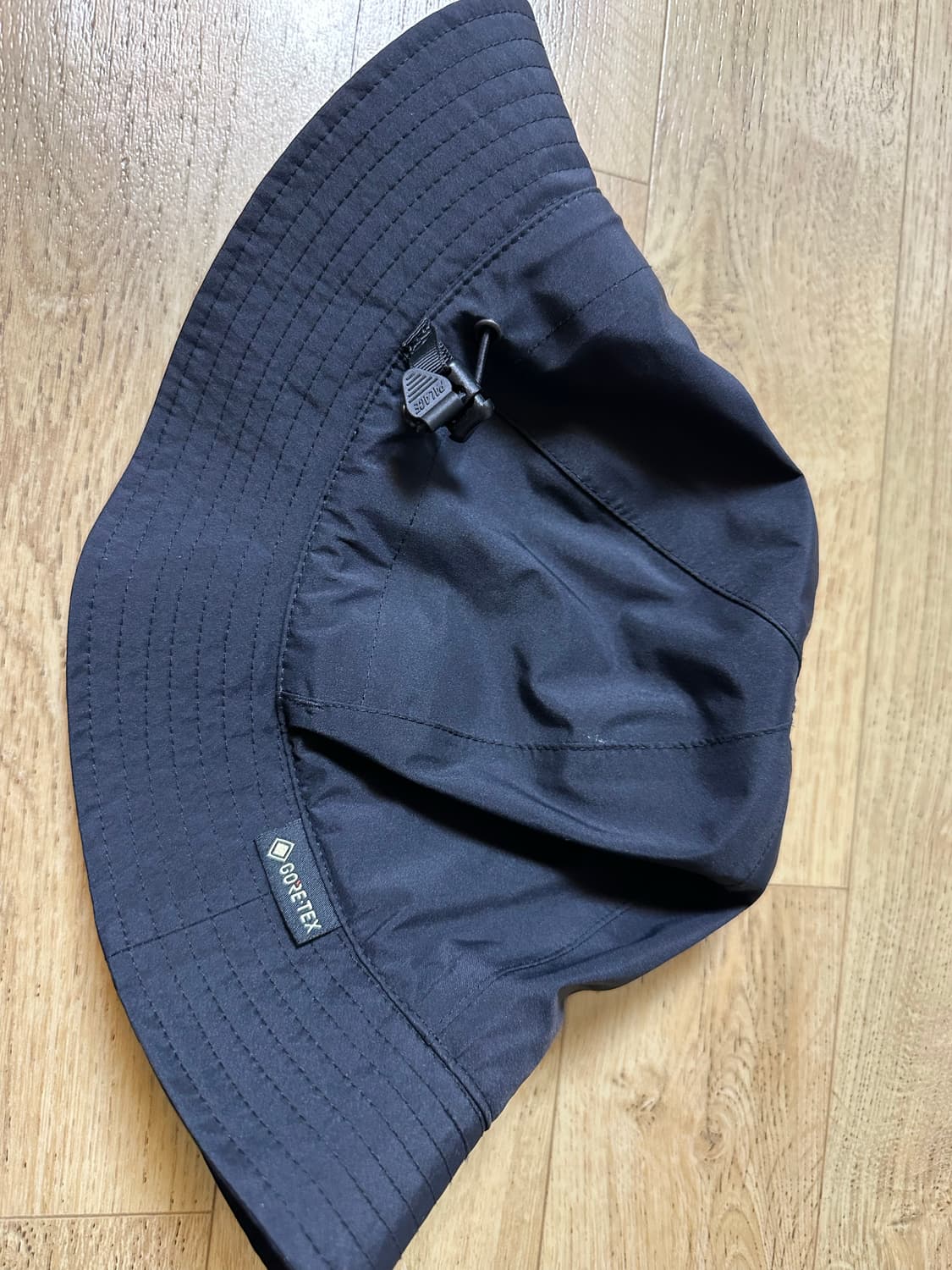 팔라스 고어텍스 택 버킷 블랙-25SS 상품이미지8