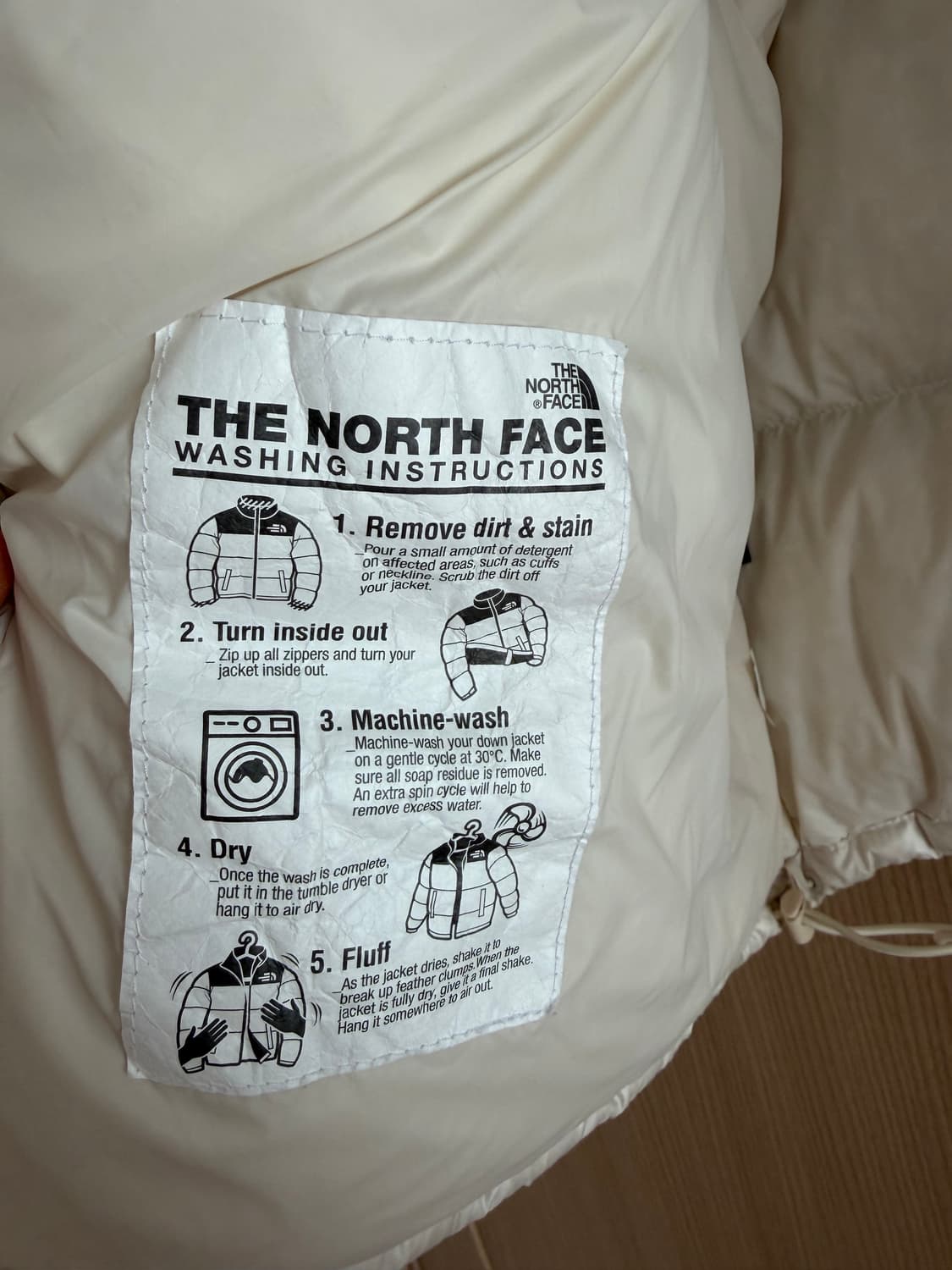 24FW 노스페이스 1996 에코눕시 베스트 크림 XL 상품이미지4