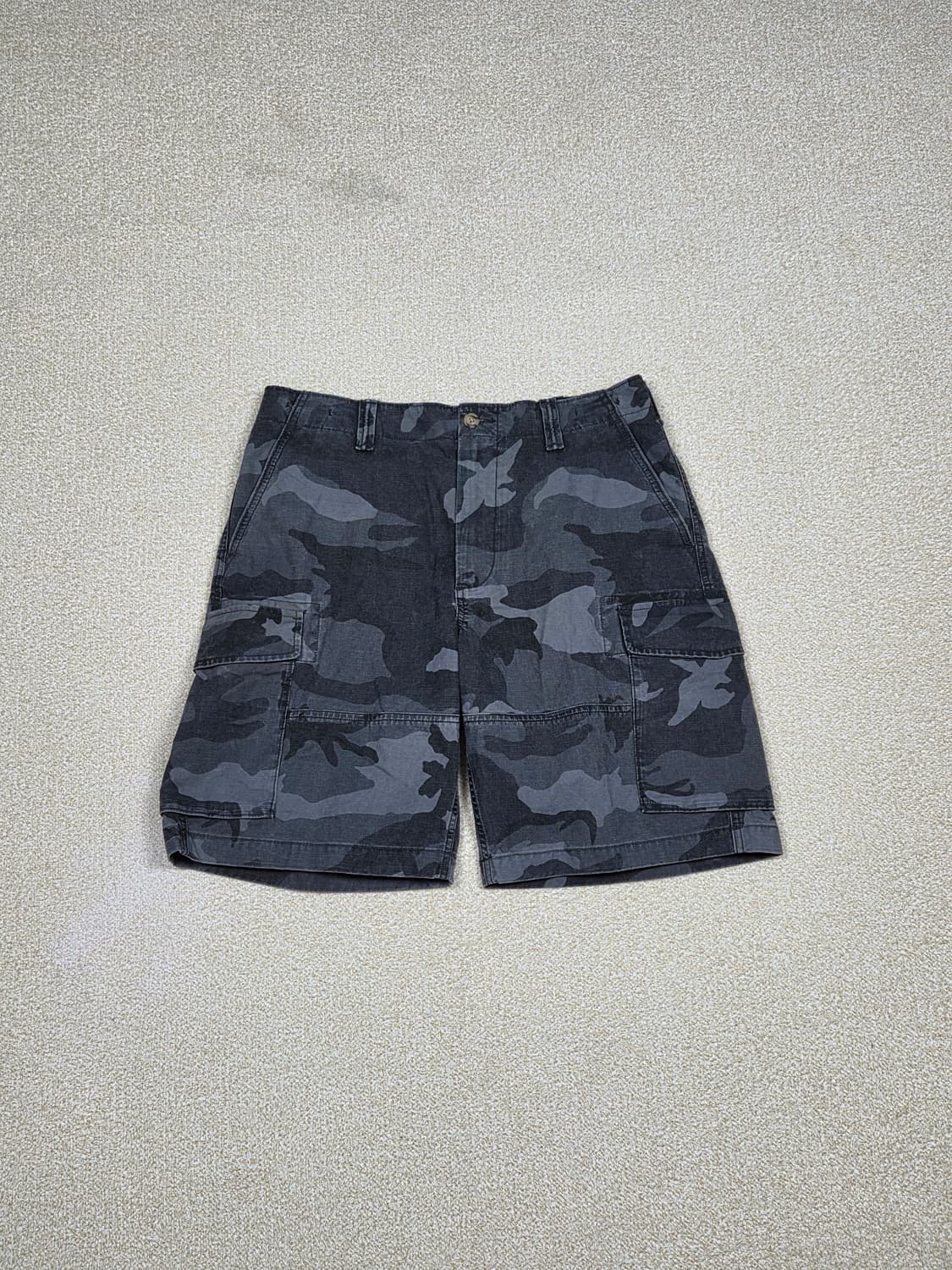 [폴로 랄프로렌] 릴렉스드 핏 카모플라쥬 카고 하프 팬츠 | S00147 상품이미지1