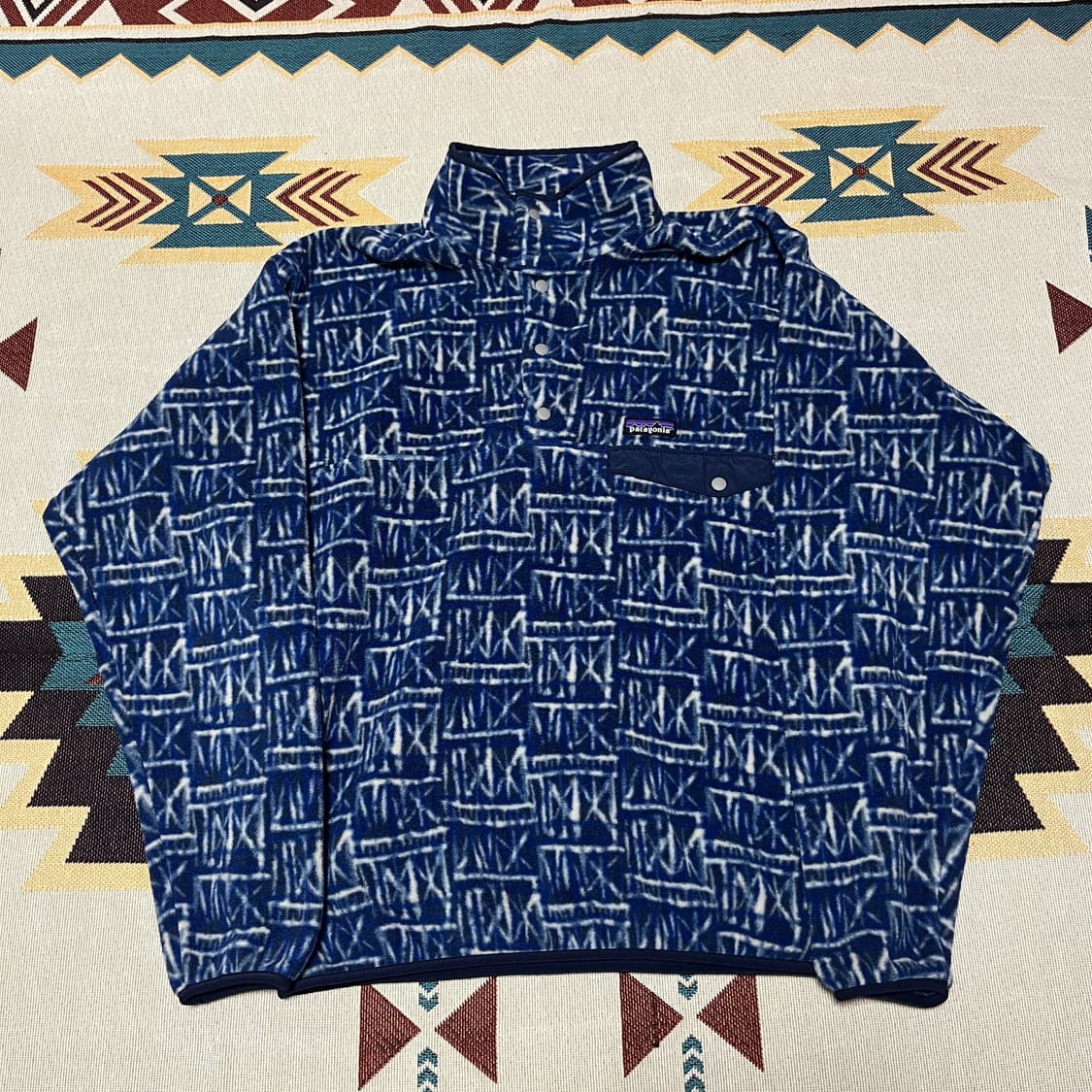 파타고니아 신칠라 패턴 스냅티 M 상품이미지2