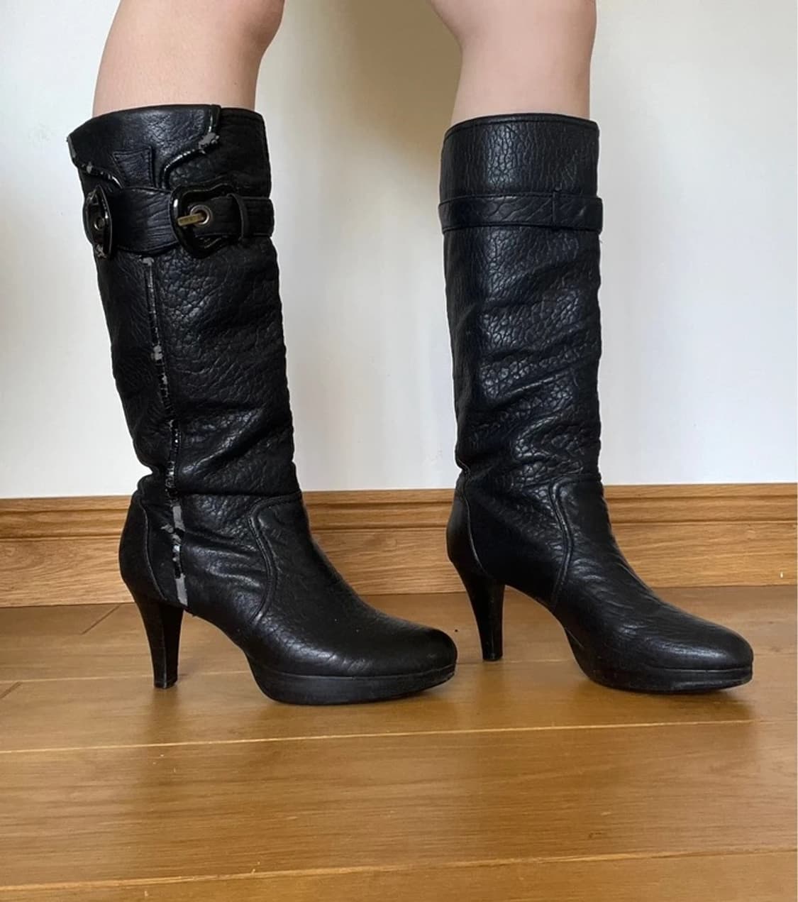 Fendi vintage leather buckle boots 상품이미지3