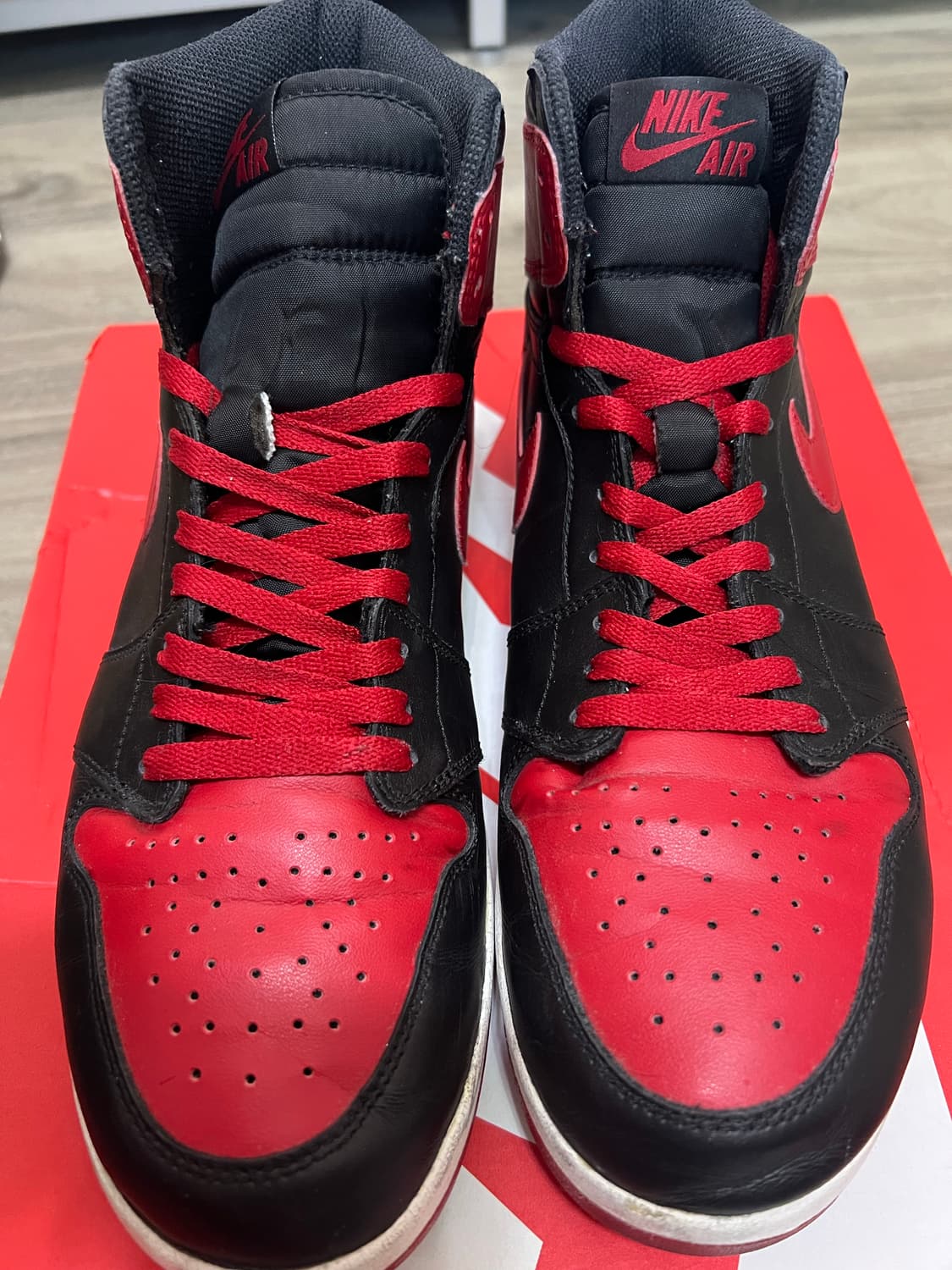 조던 1.5 하이 브레드 10.5사이즈 상품이미지1