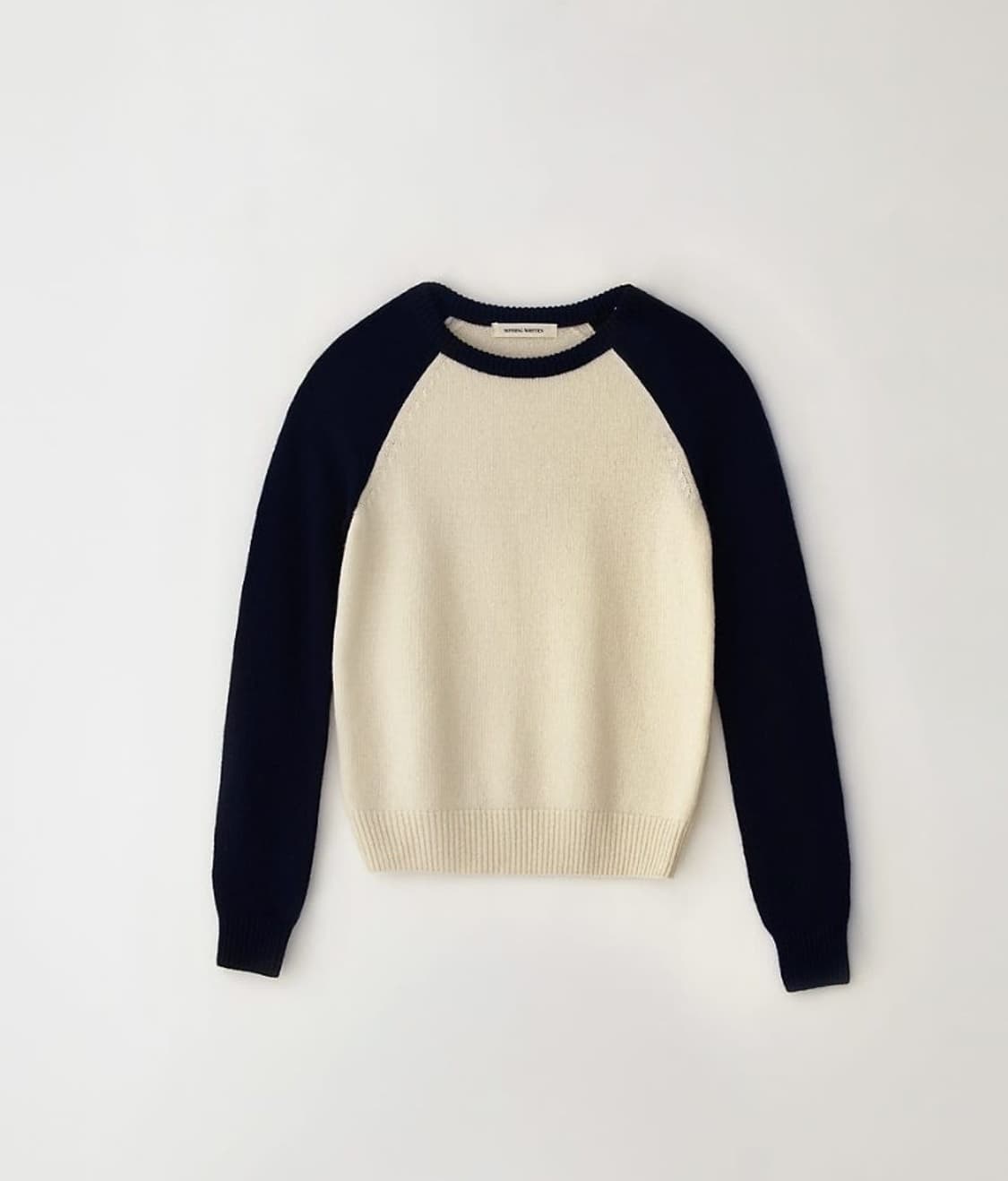 낫띵리튼 레글런 니트  상품이미지2