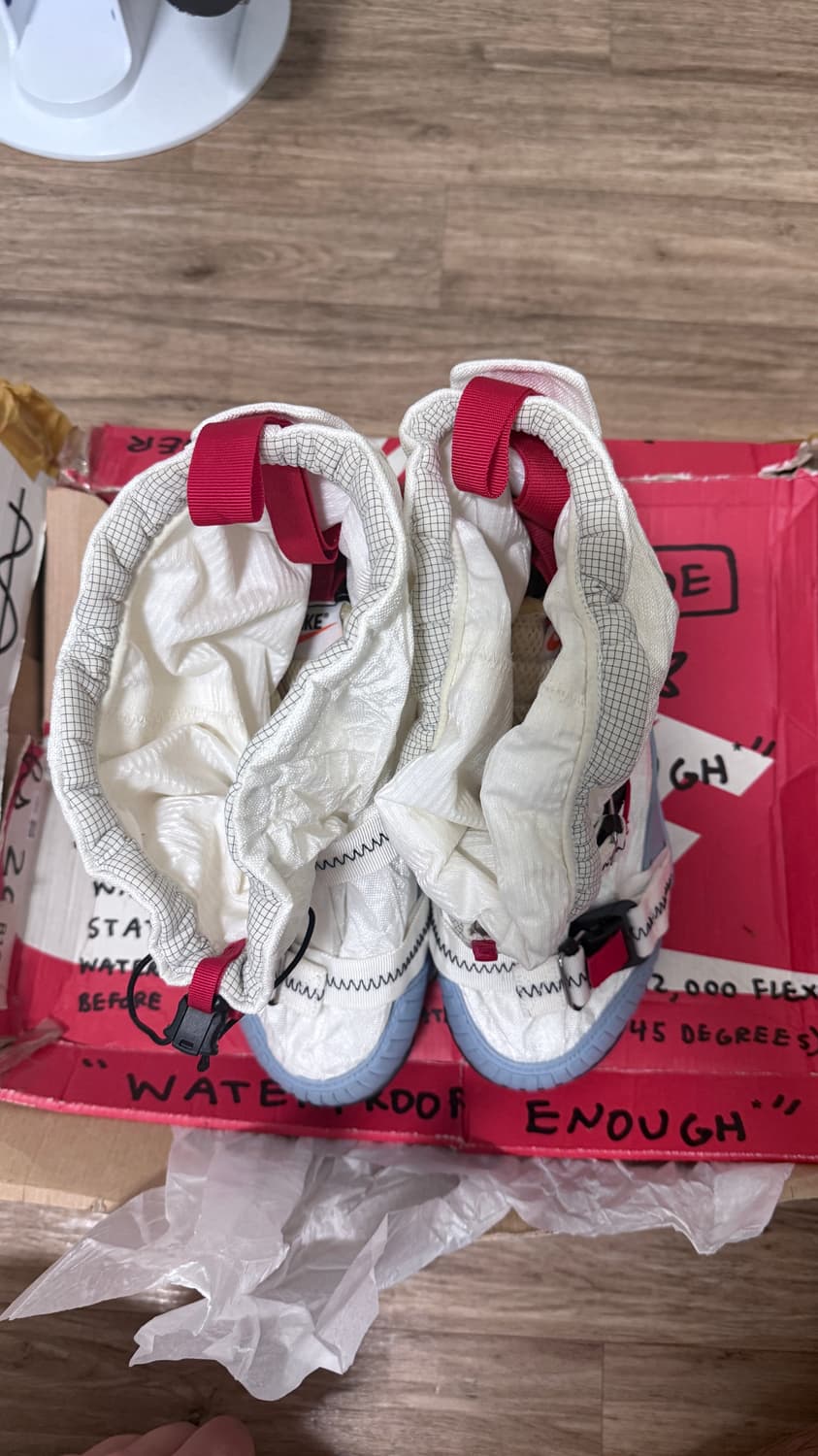 나이키 x 톰 삭스 마스야드 오버슈 3.0 상품이미지4