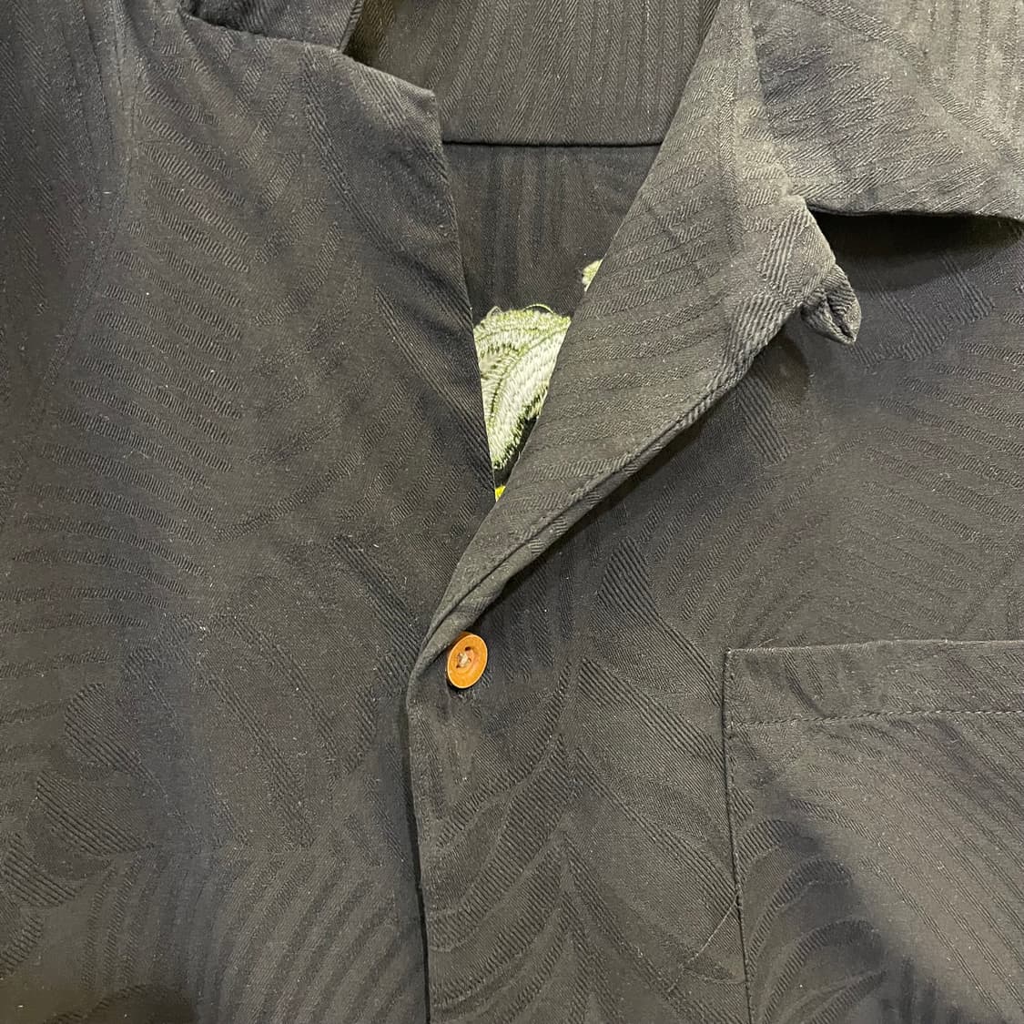 인앤아웃 쿠반스타일 자수 셔츠 상품이미지5