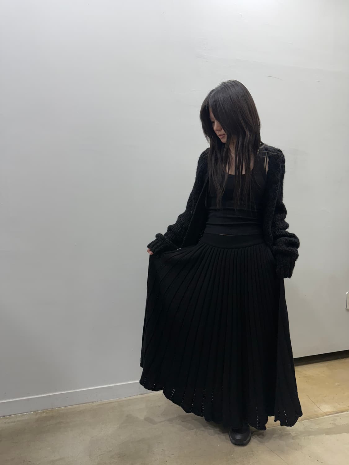 꼼데가르송 robe de chambre 울 플리츠 펀칭 롱 스커트 상품이미지4