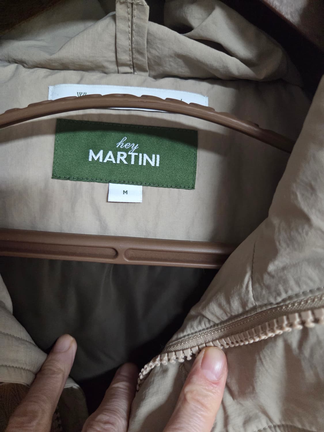 헤이마티니 베이지 카라코람 패딩 파카 상품이미지2