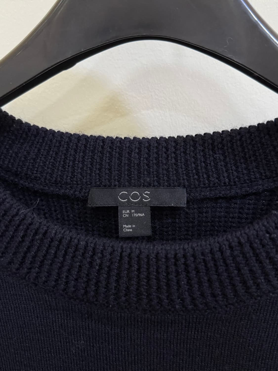 코스 cos 블랙 니트 스웨터 정품 상품이미지4