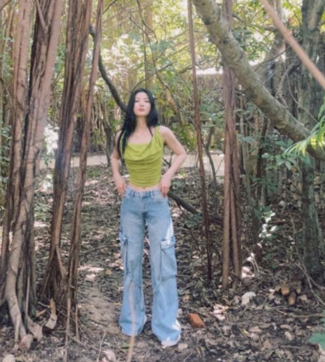 여성용 자라 TRF 데님 와이드 카고팬츠 상품이미지4