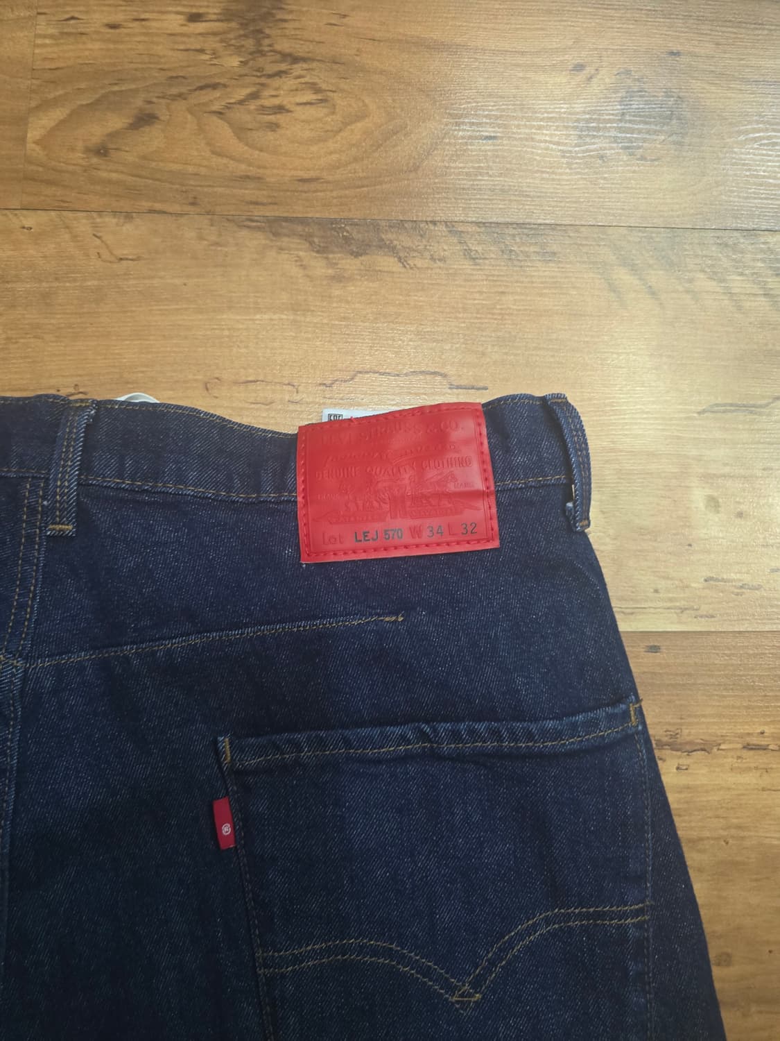 리바이스 엔지니어드 데님 판매합니다  상품이미지4