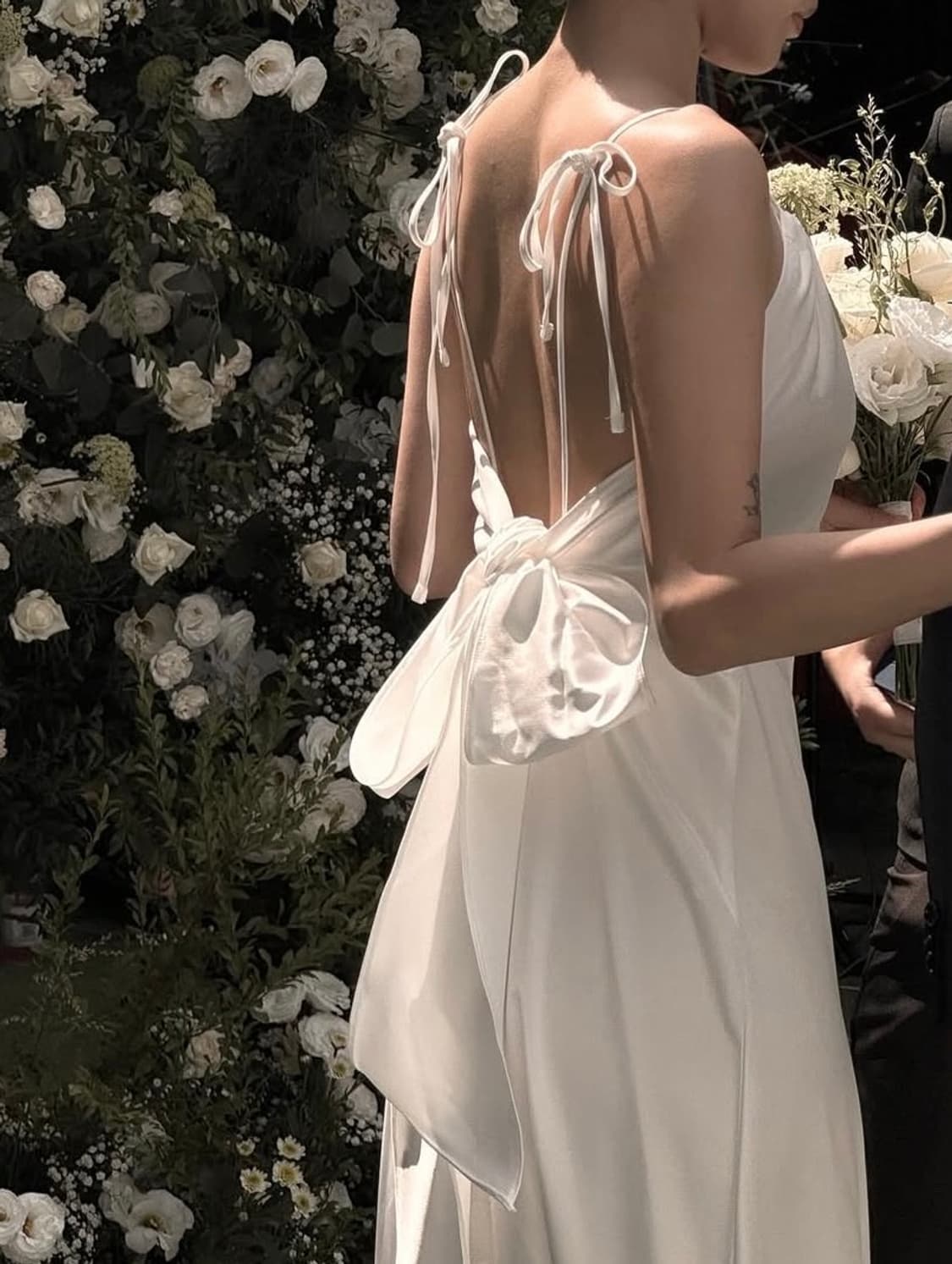 가니송 브라이덜 백 리본 드레스 상품이미지3