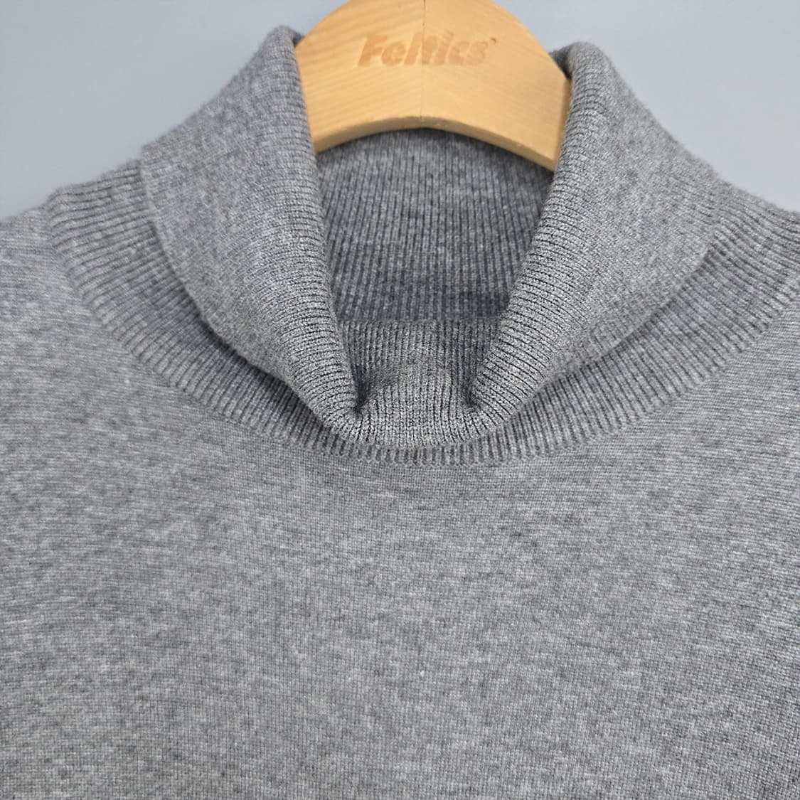 티엔지티(TNGT) 하이넥 니트 스웨터 110 상품이미지3