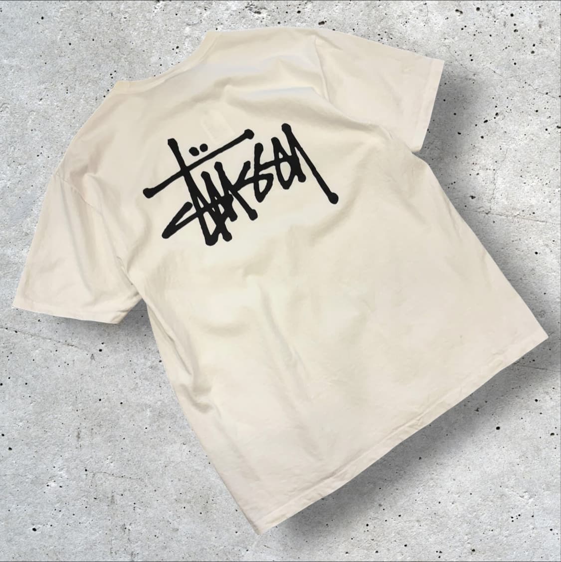 [L] 스투시 베이직 로고 반팔 티셔츠 화이트 D527 상품이미지1