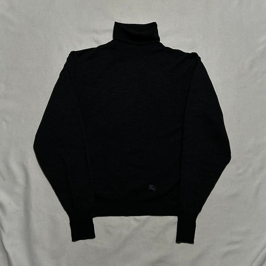 33 버버리 차콜 울 터틀넥 니트 상품이미지2