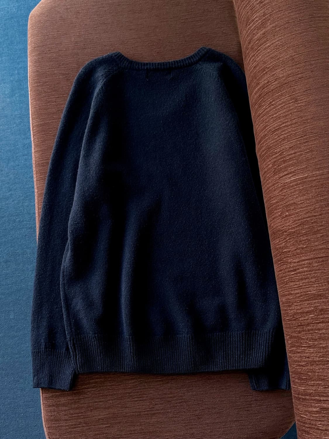 Wool v-neck design stitch knit P/O 상품이미지4