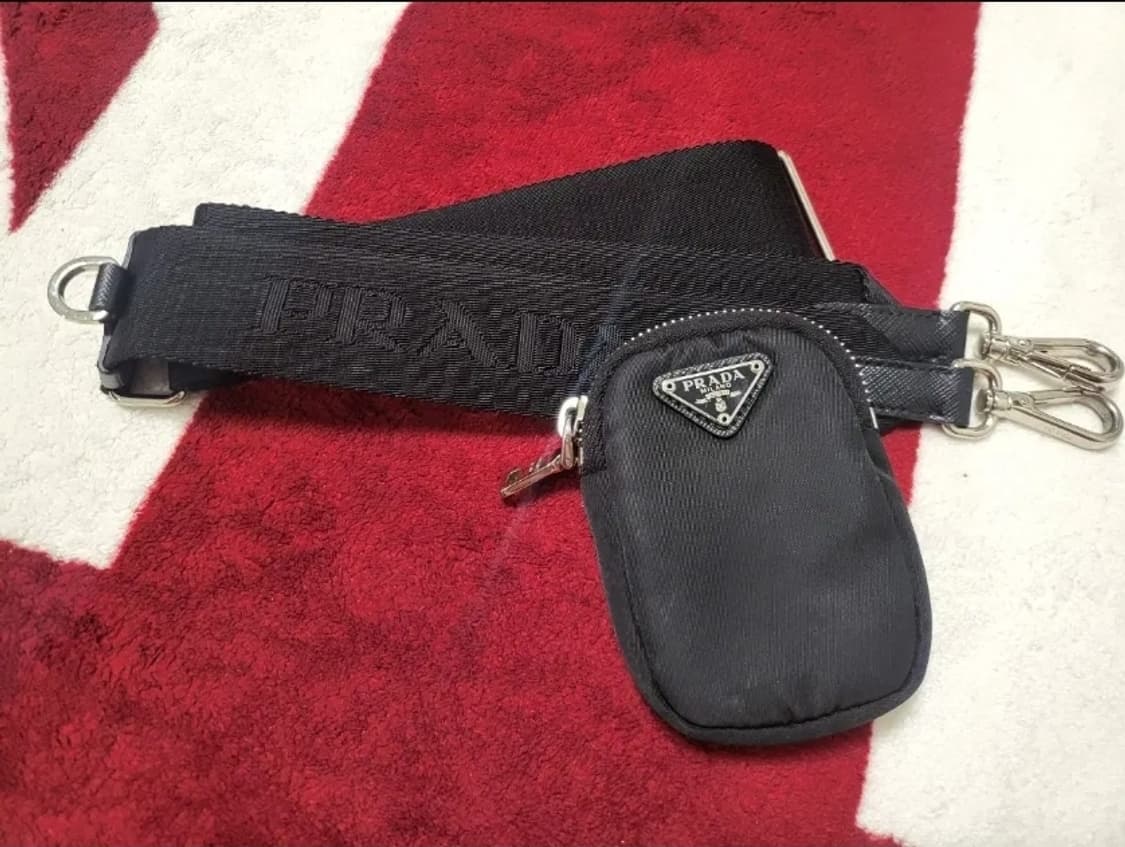 프라다 스트랩 & 미니 파우치 상품이미지1