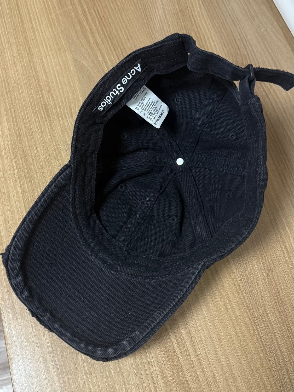 아크네 레더 이모지 볼캡  상품이미지2