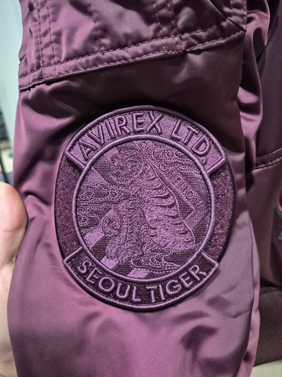 아비렉스x커스텀 멜로우 봄버 자켓 상품이미지6