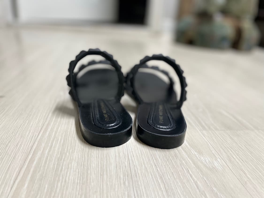 STUART WEITZMAN 블랙 샌들 상품이미지8