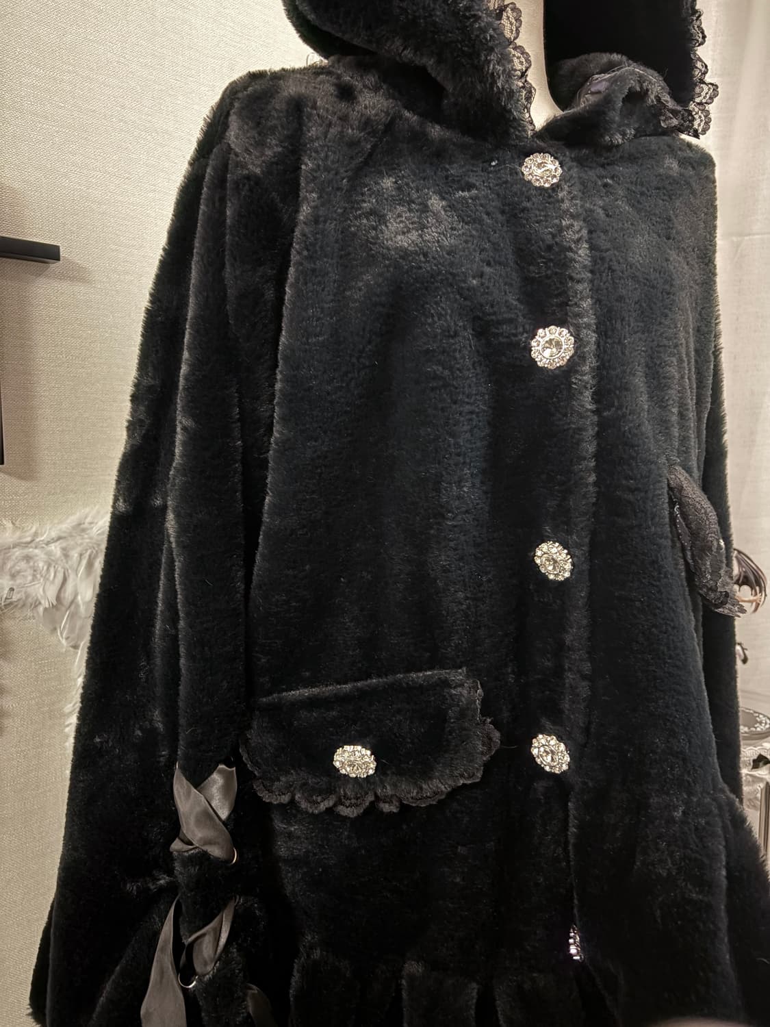 쿠로미 레이스 프릴 퍼자켓 상품이미지4