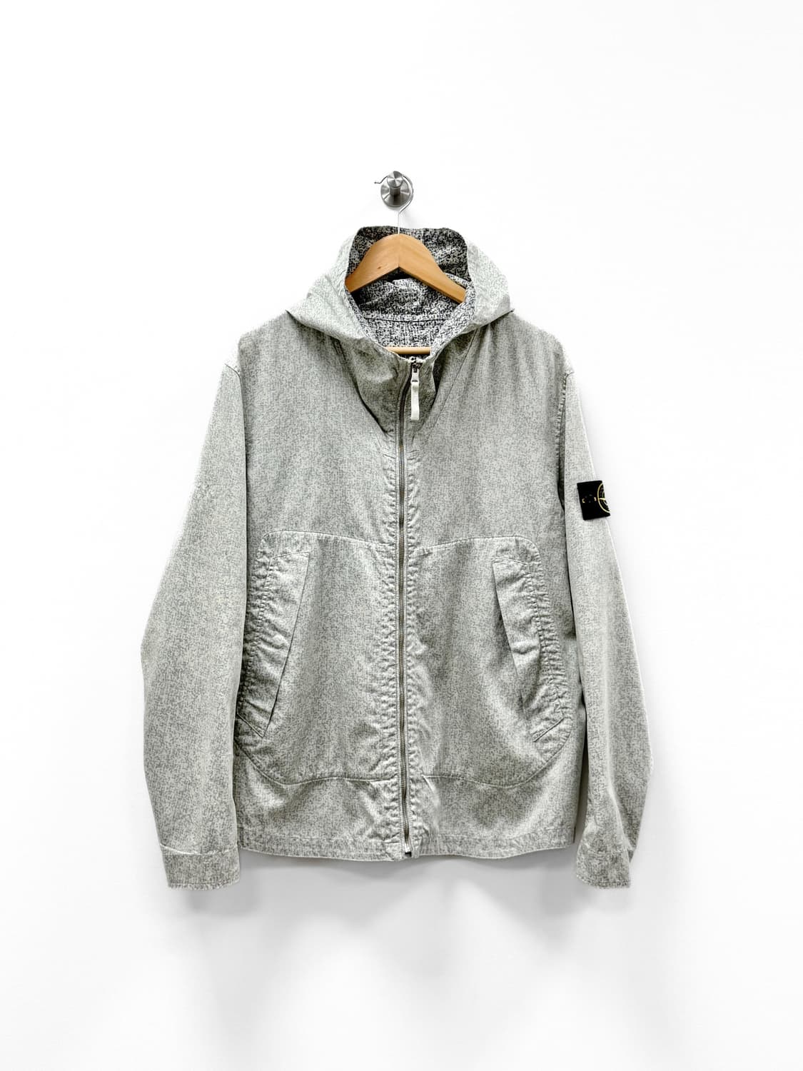 스톤아일랜드 디지털 카모 프린팅 리버시블 후드 자켓 상품이미지4