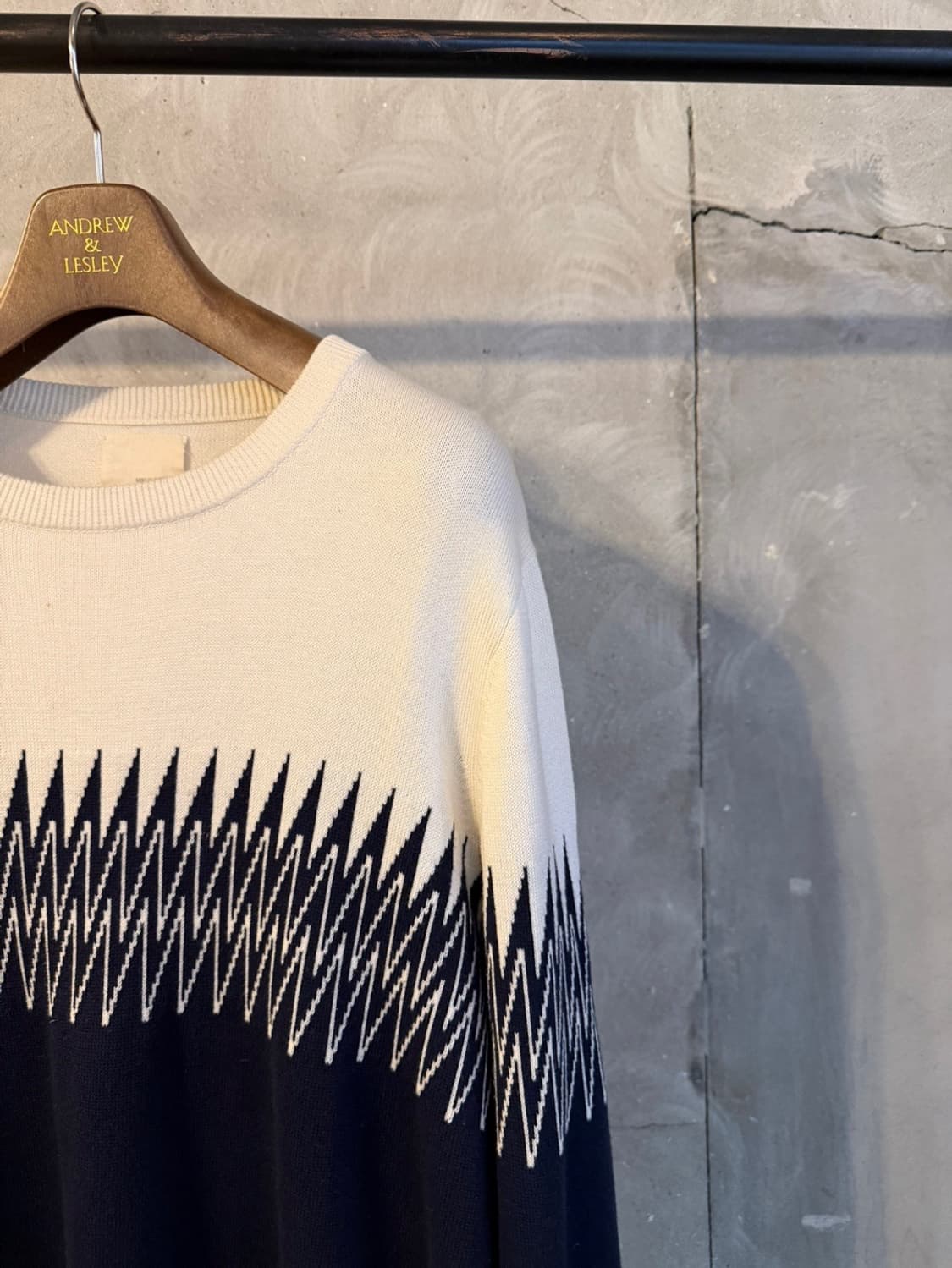 밴드오브아웃사이더즈 그래픽 니트 100 상품이미지4