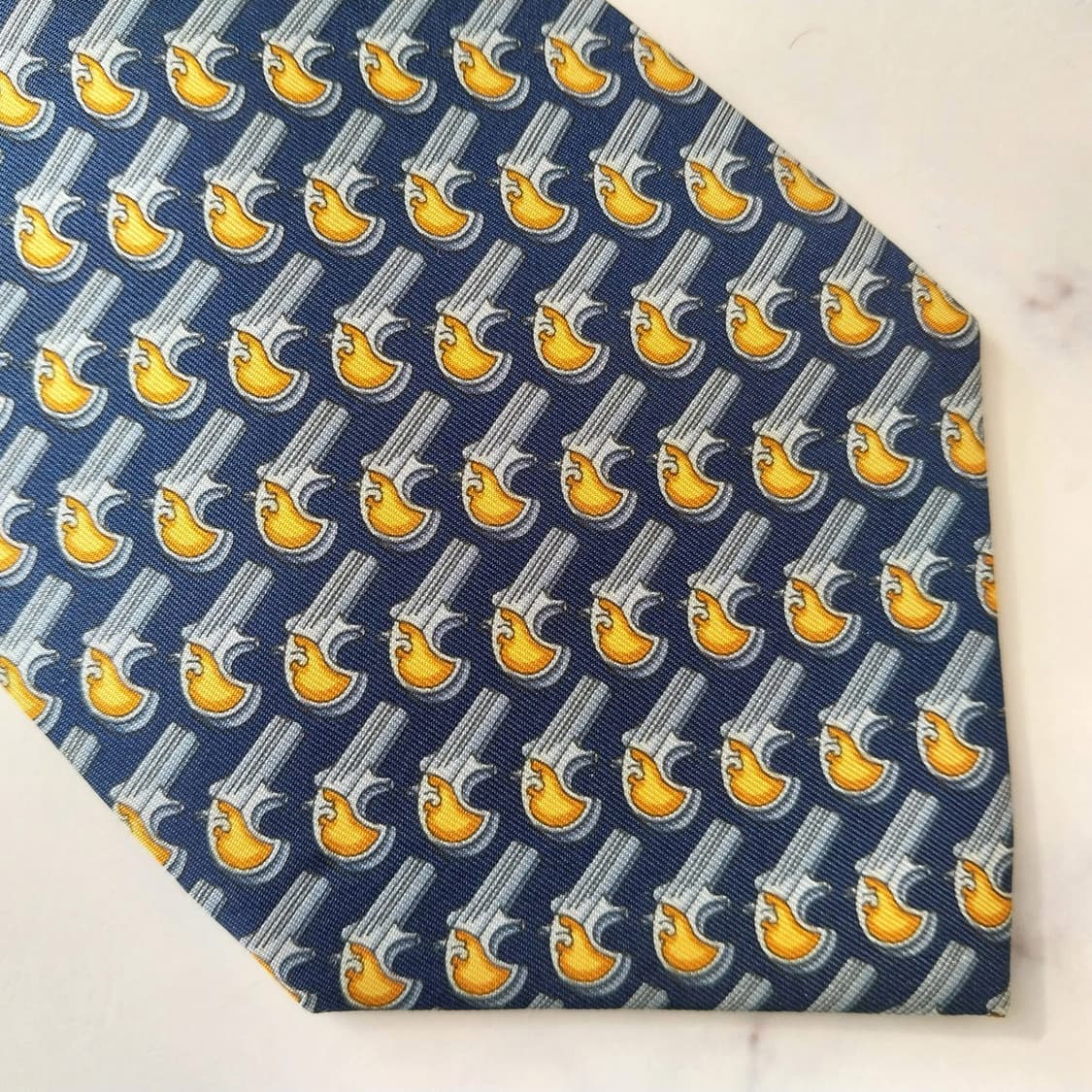 GUCCI 구찌 실크 네이비 권총 모티브 넥타이 9.5cm A+등급 K1 상품이미지7