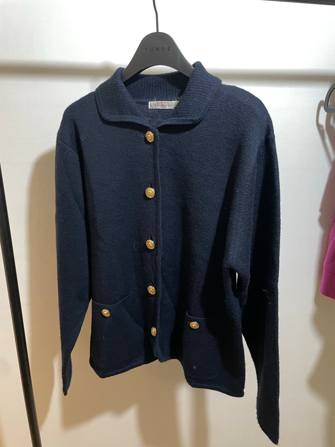 금장버튼 빈티지 니트자켓 상품이미지1