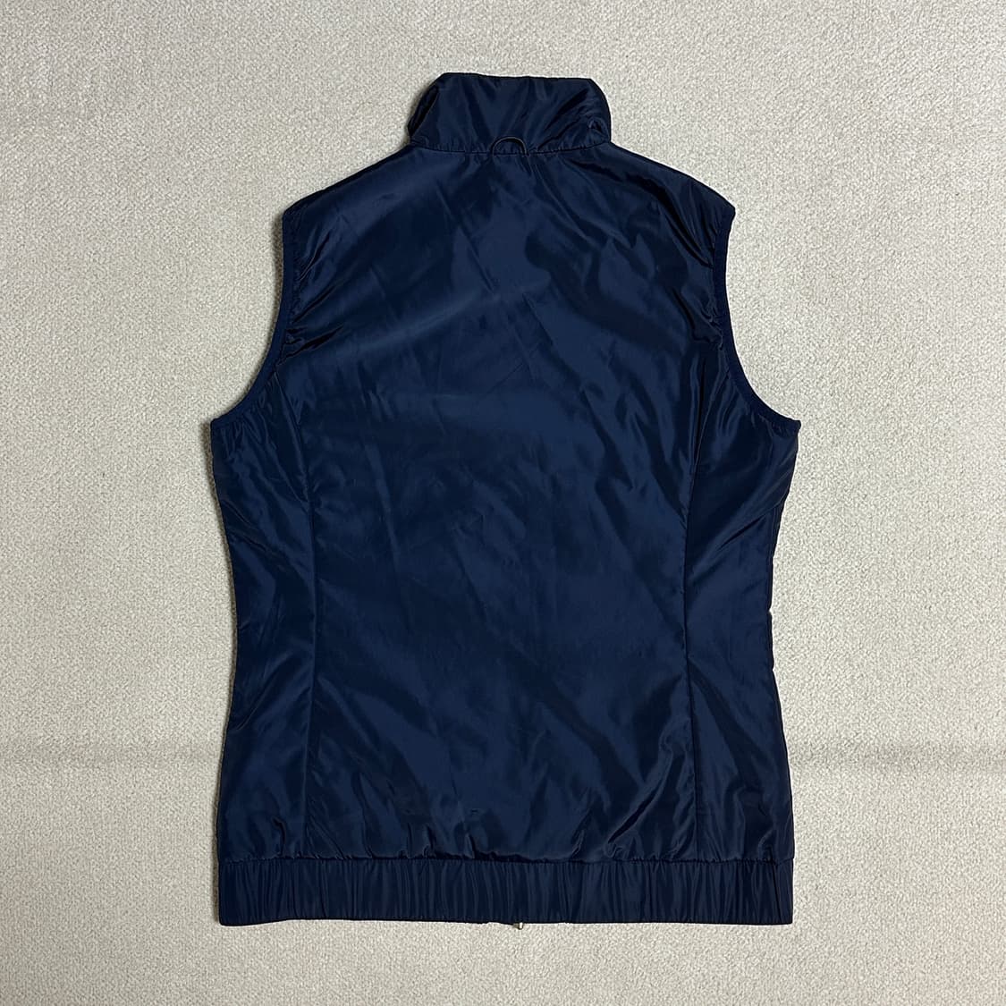 엠포리오 아르마니 EA7 투웨이 경량 조끼 상품이미지2