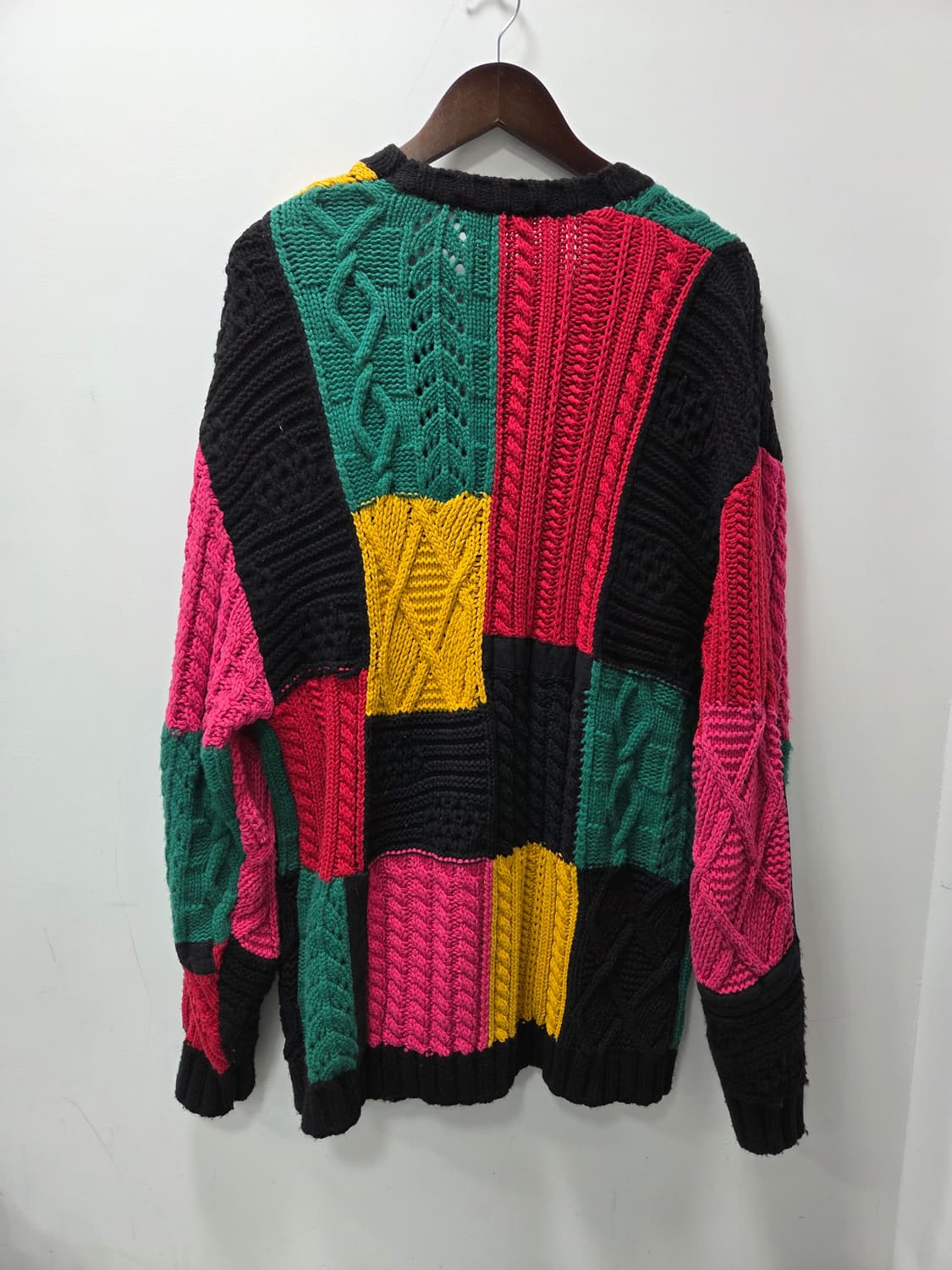 23FW 시즌 슈프림 패치워크 케이블 니트 카디건  L 상품이미지4