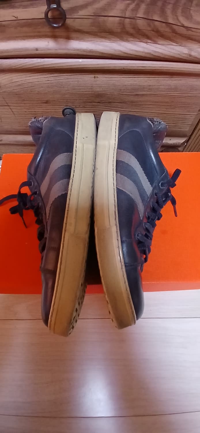 정품 구찌 스니커즈 (255mm~260mm)  상품이미지6